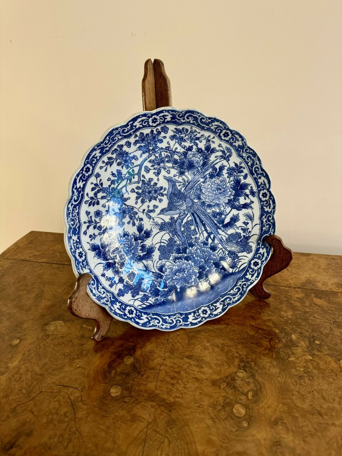 Quality Antique Japanese Blue And White Imari Scalloped Edge Plate photo Home Decor