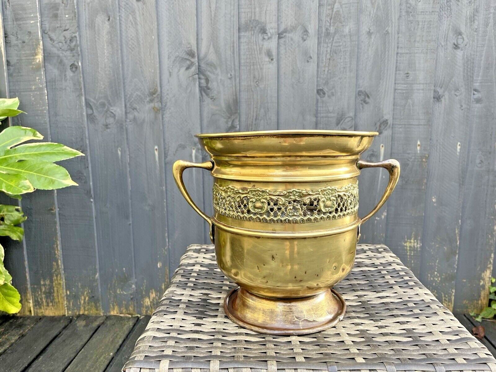 Antique C1880 Art Nouveau Rococo Regency Brass Champagne Pedestal Ice Bucket Af photo vintage