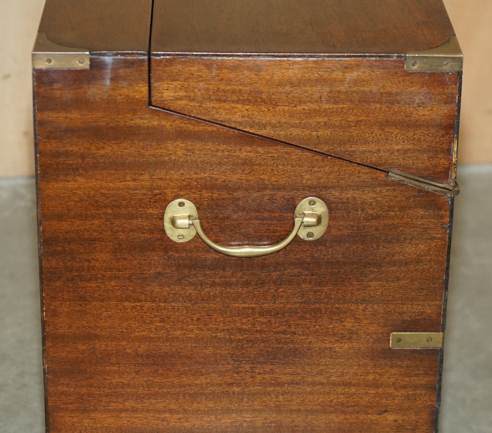 photo furniture Fine Antique Victorian Mahogany Military Campaign Drinks Cabinet Hidden Inside