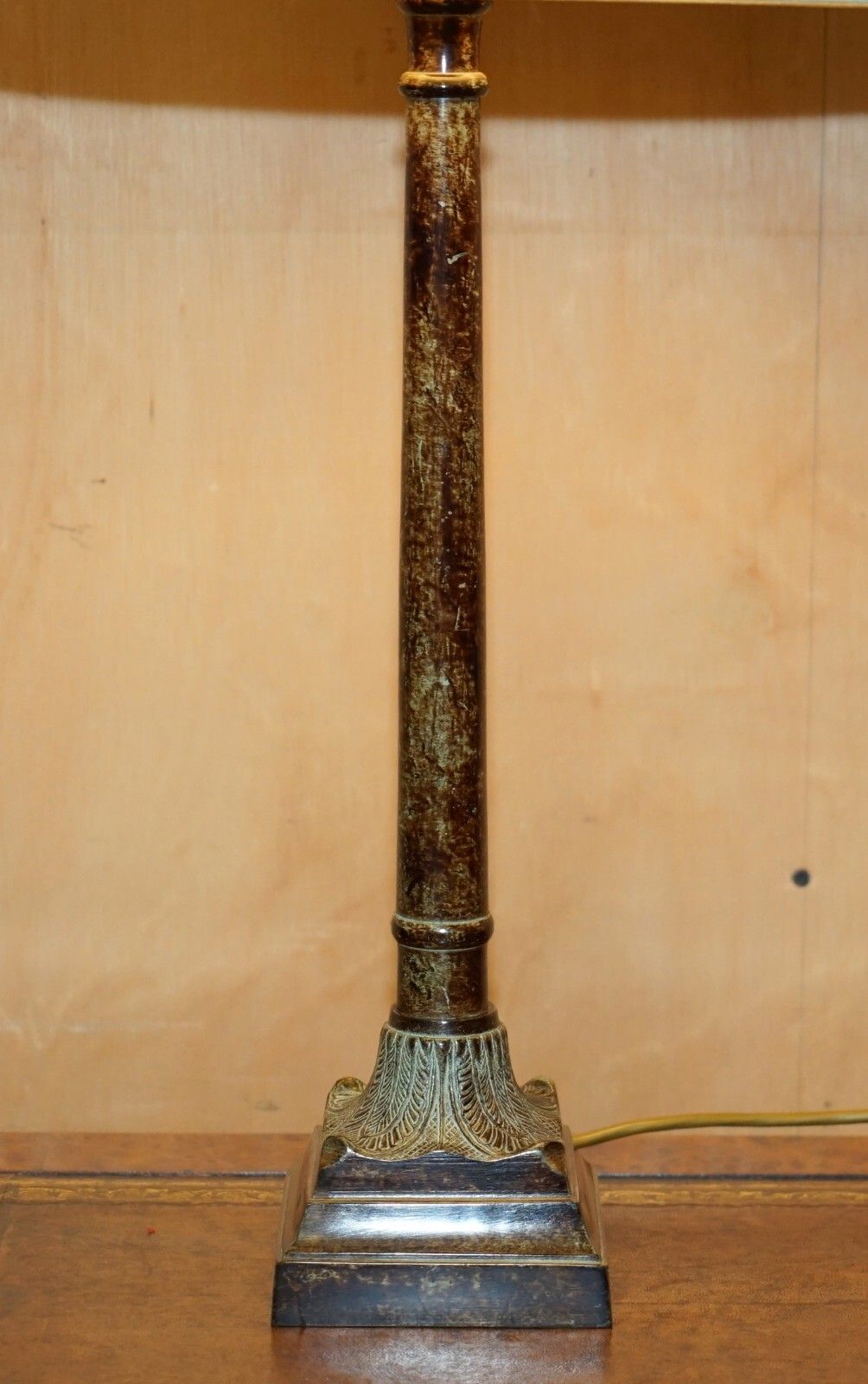 Exquisite Pair Of 78cm Tall Corinthian Pillar Metal Table Lamps Painted Finish photo 1750.0