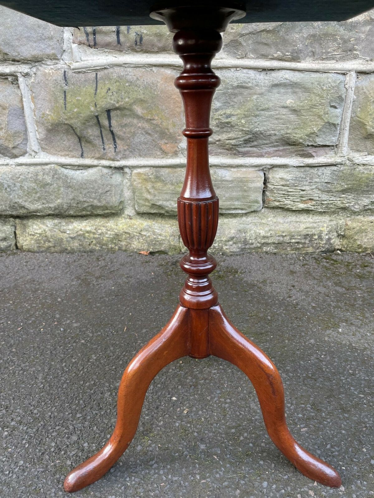Antique Mahogany Side Table photo Furniture
