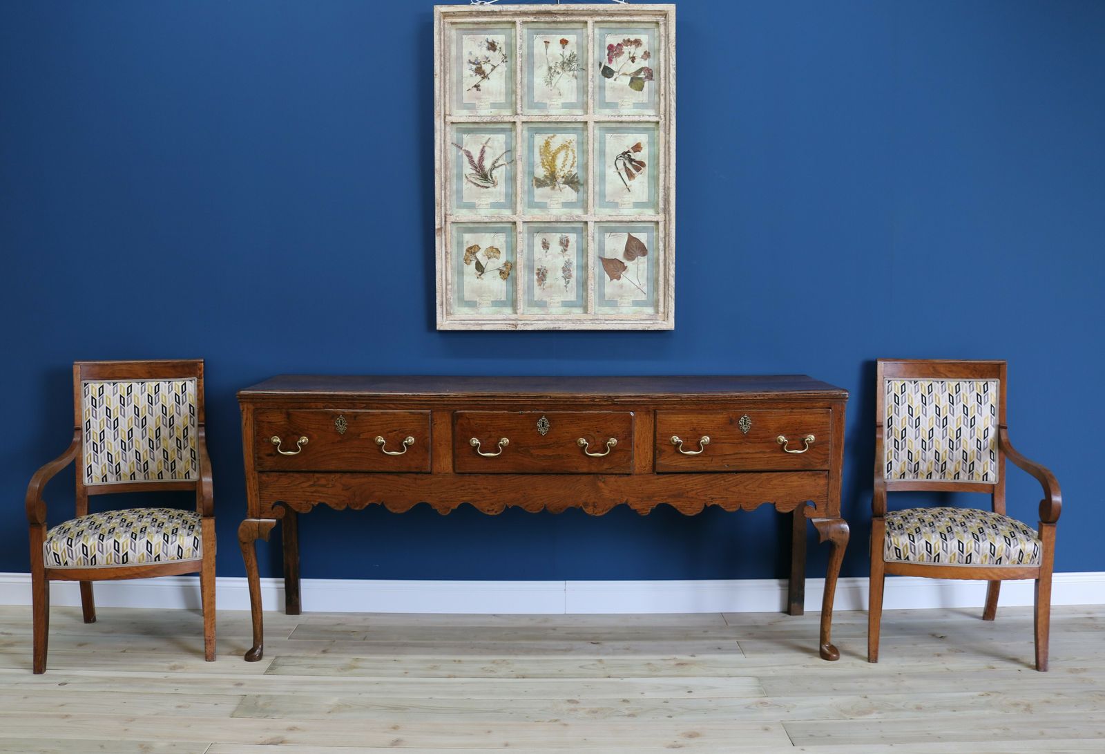 Good 18th Century English Oak Side Table / Dresser Base photo vinterior