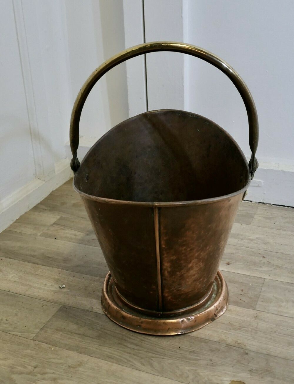 An Arts And Crafts Copper Helmet Coal Scuttle photo for sale