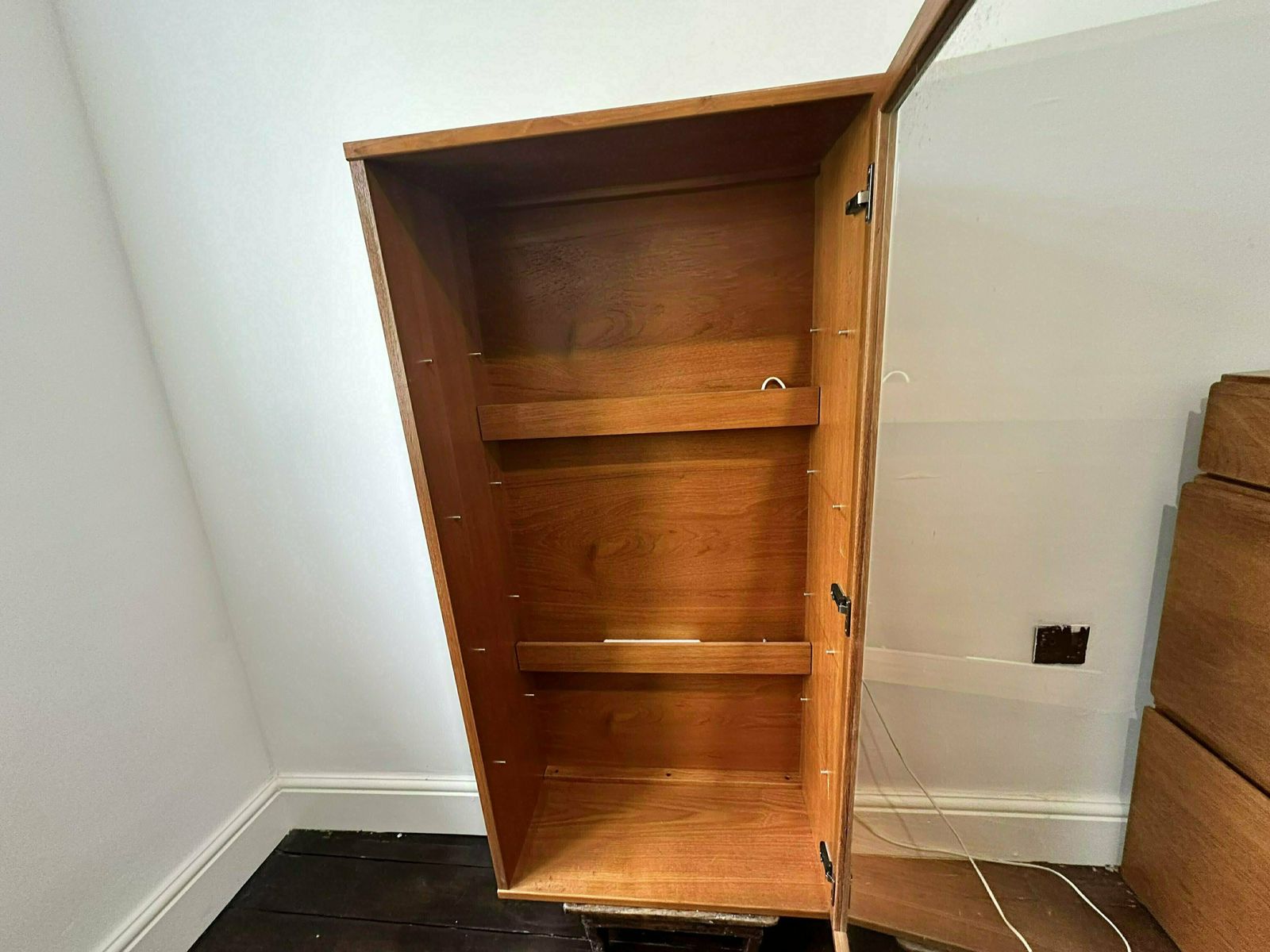Beaver & Tapley Floating Drinks Cabinet photo furniture