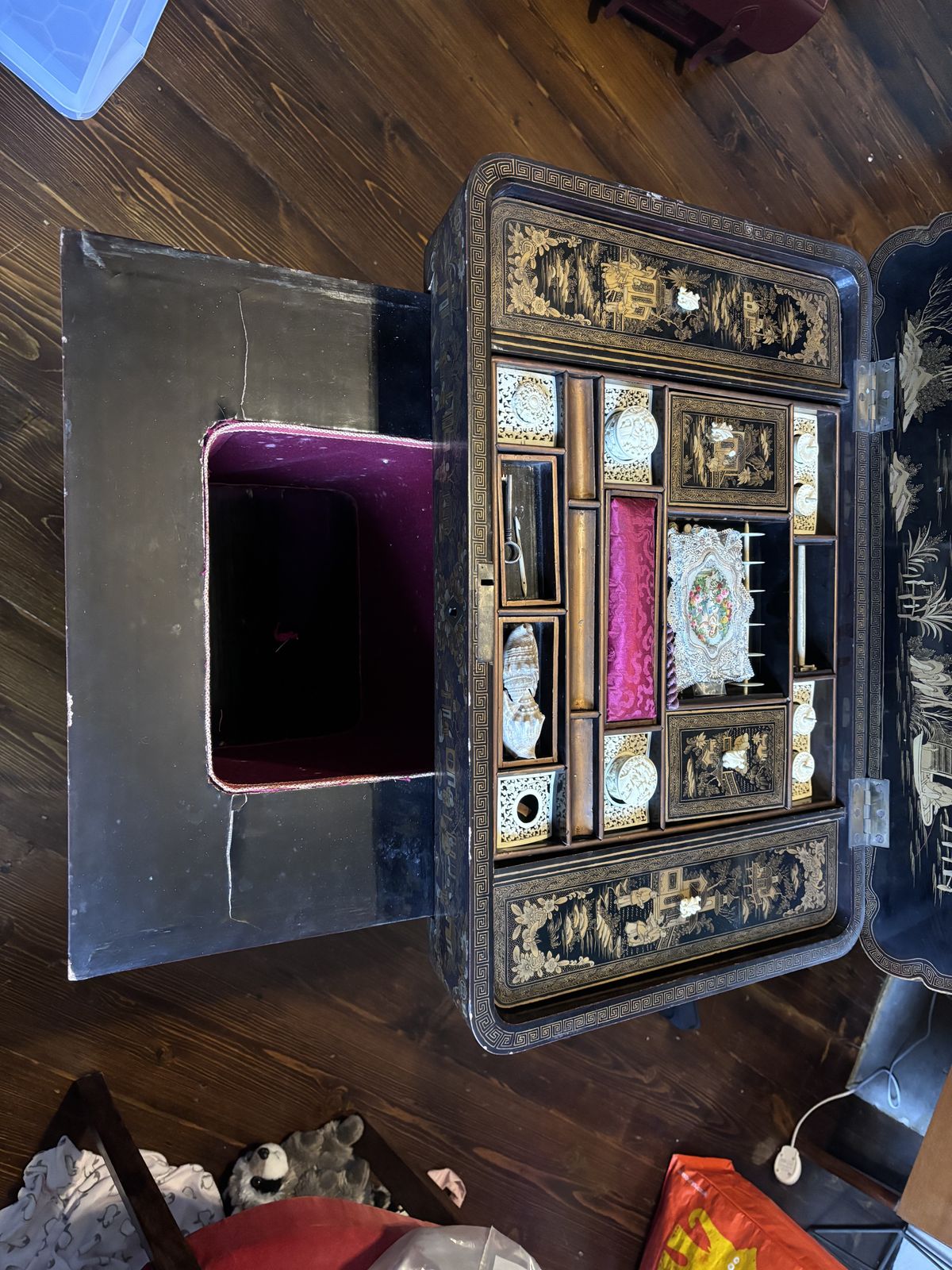 photo furniture Chinoiserie Hand Painted Lacquered Sewing Table With Original Bone & Ivory Bobbins