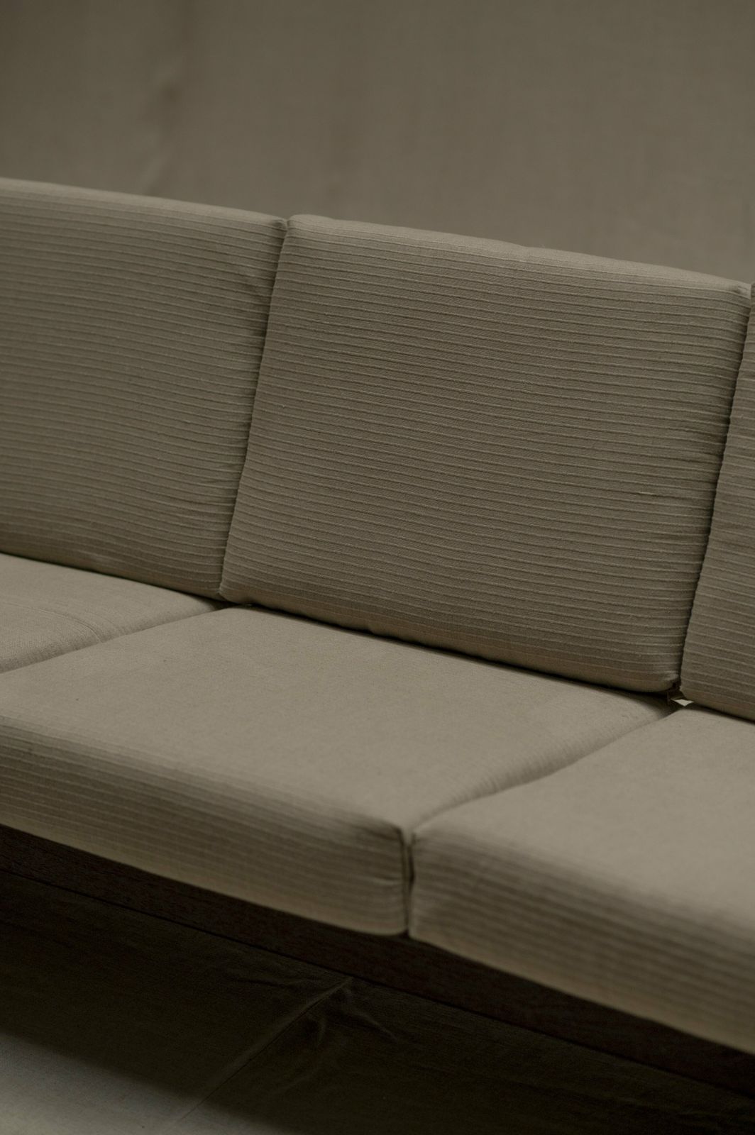 Mid Century Wengé Three Seat Sofa photo vintage