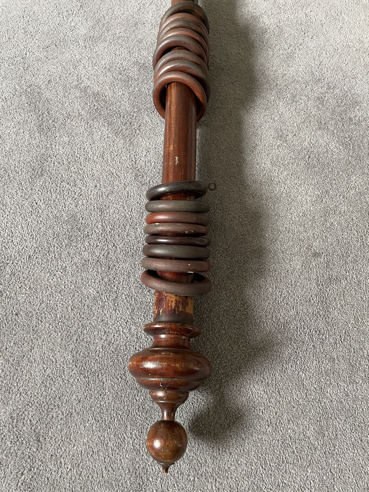 Wooden Curtain Pole (137cm Long X 4cm Diameter) With 2 Finials (14cm Long X 8cm Diameter), 16 Wooden Rings (8cm Diameter) And Pair Of Brass Brackets photo Home Decor