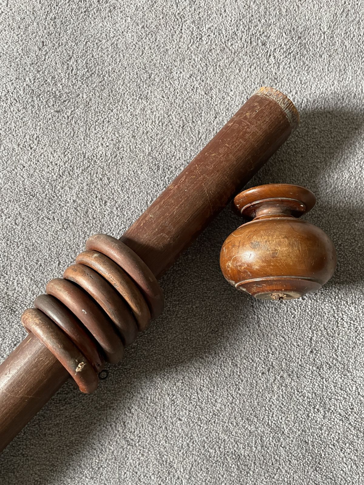 Wooden Curtain Pole (78cm Long X 5cm Diameter) With 2 Finials (9cm Long X 10cm Diameter), 6 Wooden Rings (9cm Diameter) And Pair Of Brass Bracket photo for sale