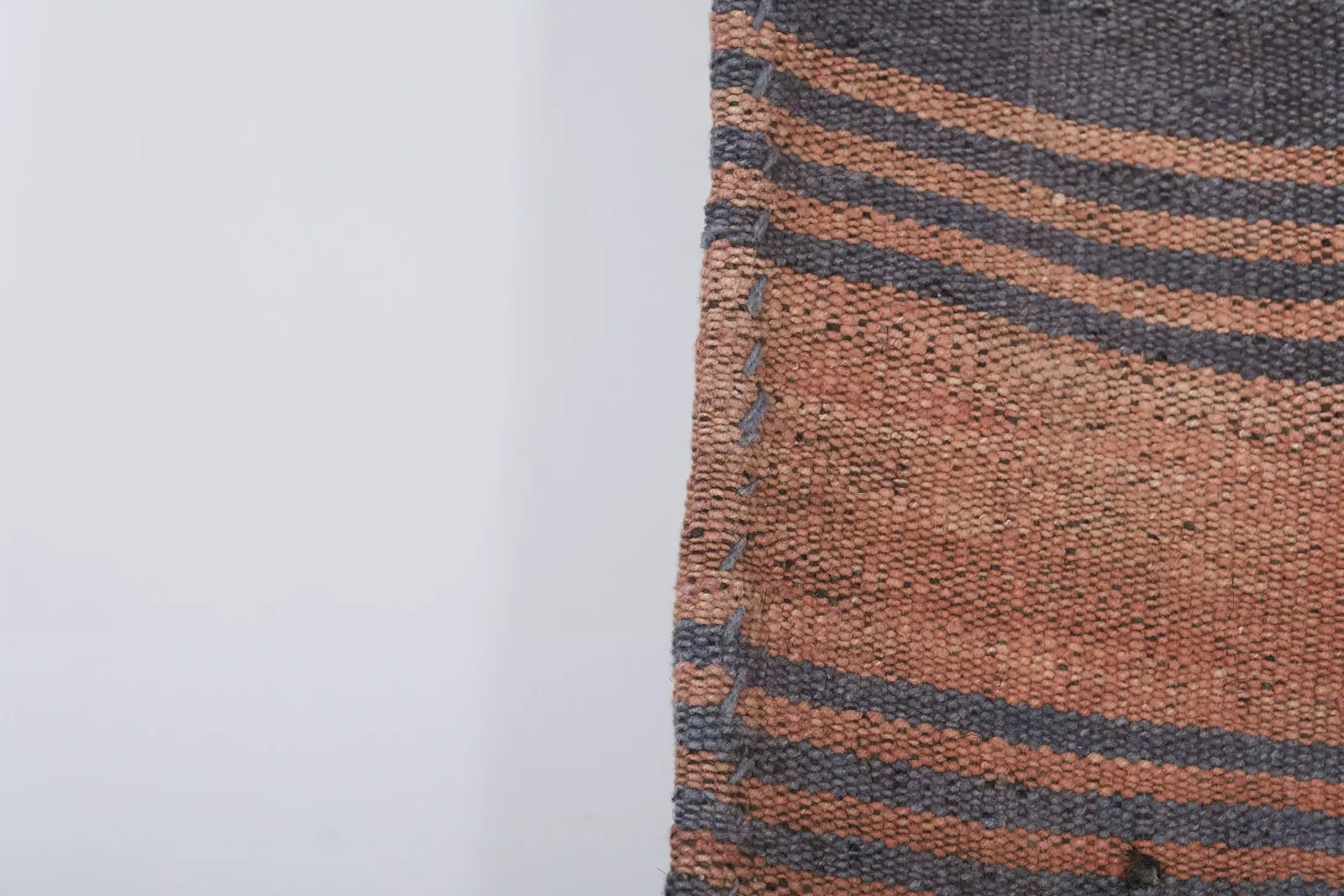 Textiles Turkish Striped Cotton Kilim 3'9'' X 9'4'' photo