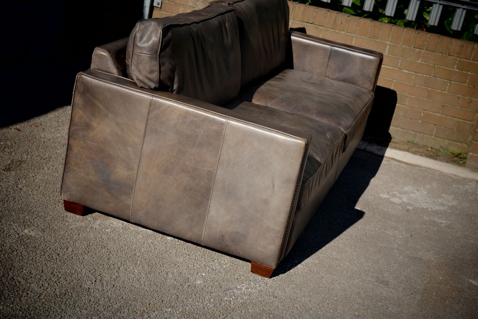 Super Timothy Oulton Viscount Williams 3/4 Seater Leather Sofa Destroyed Black photo for sale