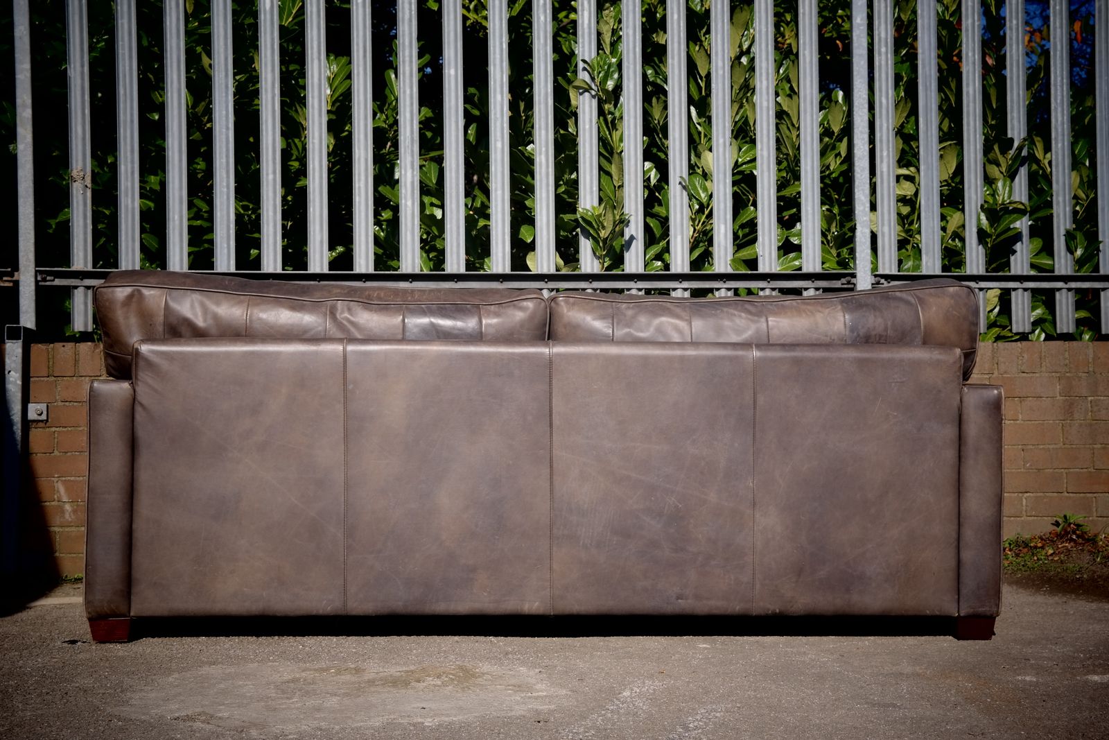 2600.0 Super Timothy Oulton Viscount Williams 3/4 Seater Leather Sofa Destroyed Black photo