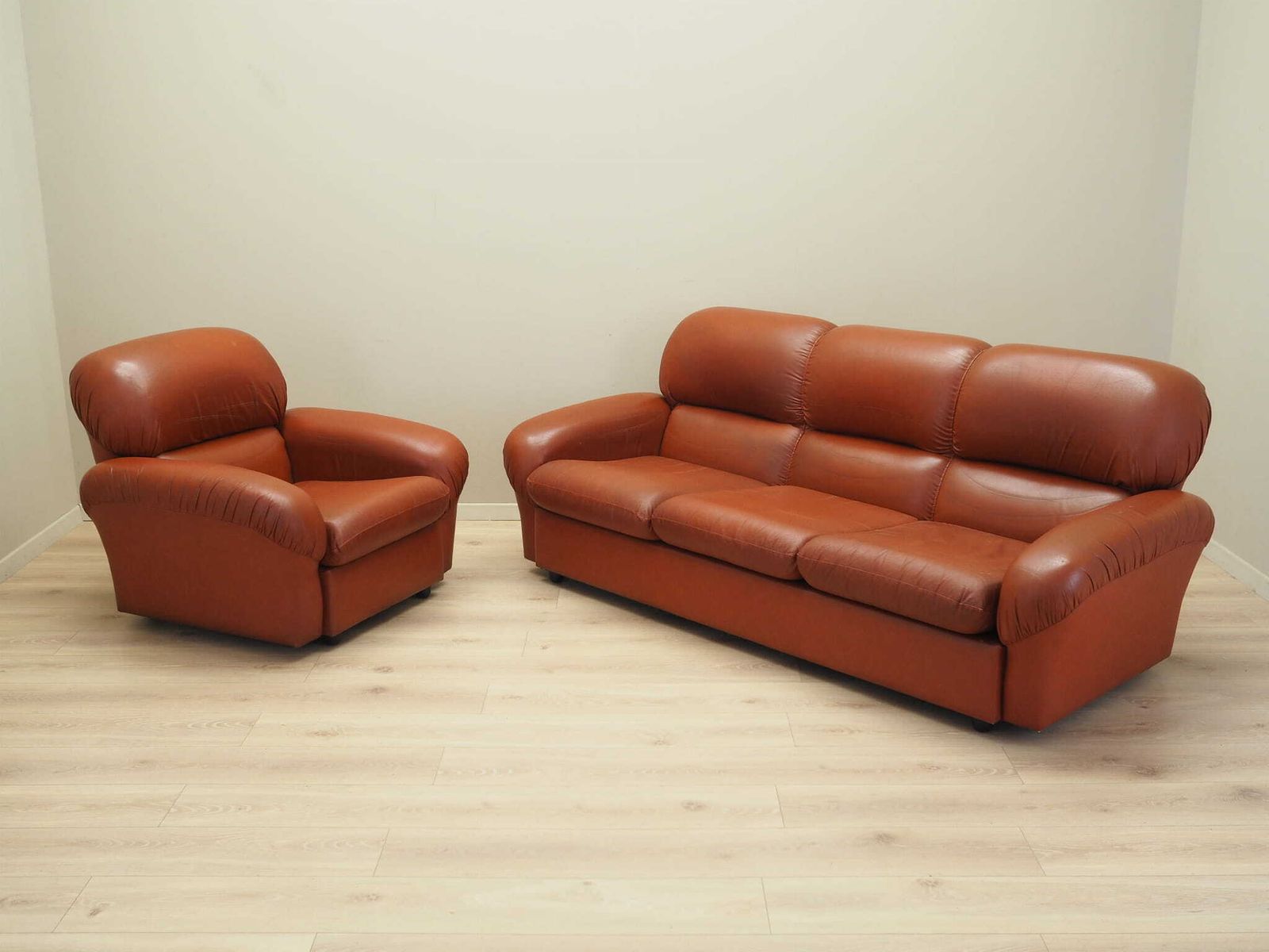 Living Room Set, Italian Design, 1960s, Production: Italy photo furniture