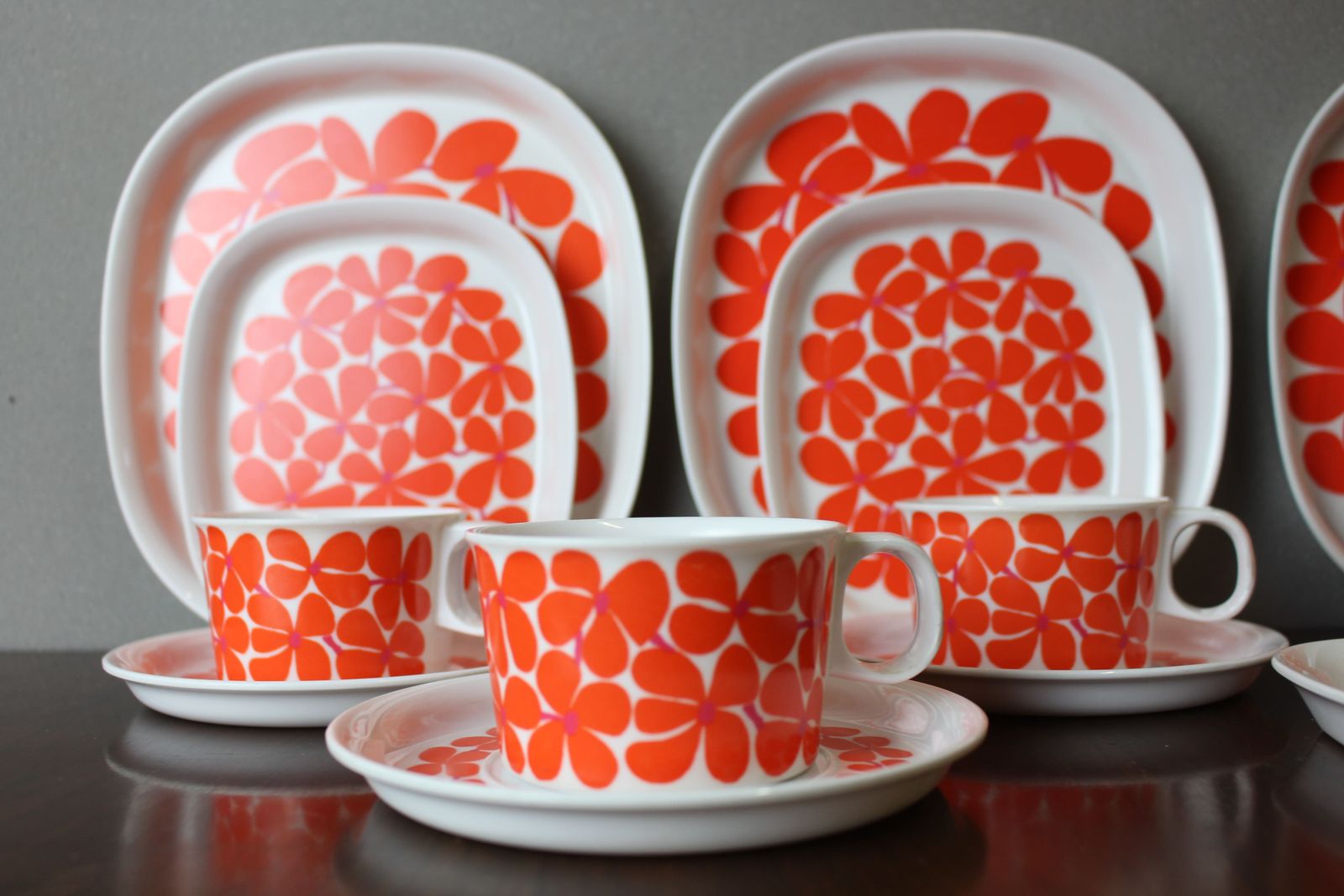 photo for sale Stig Lindberg Balett Series Ornamin Teaset 1967