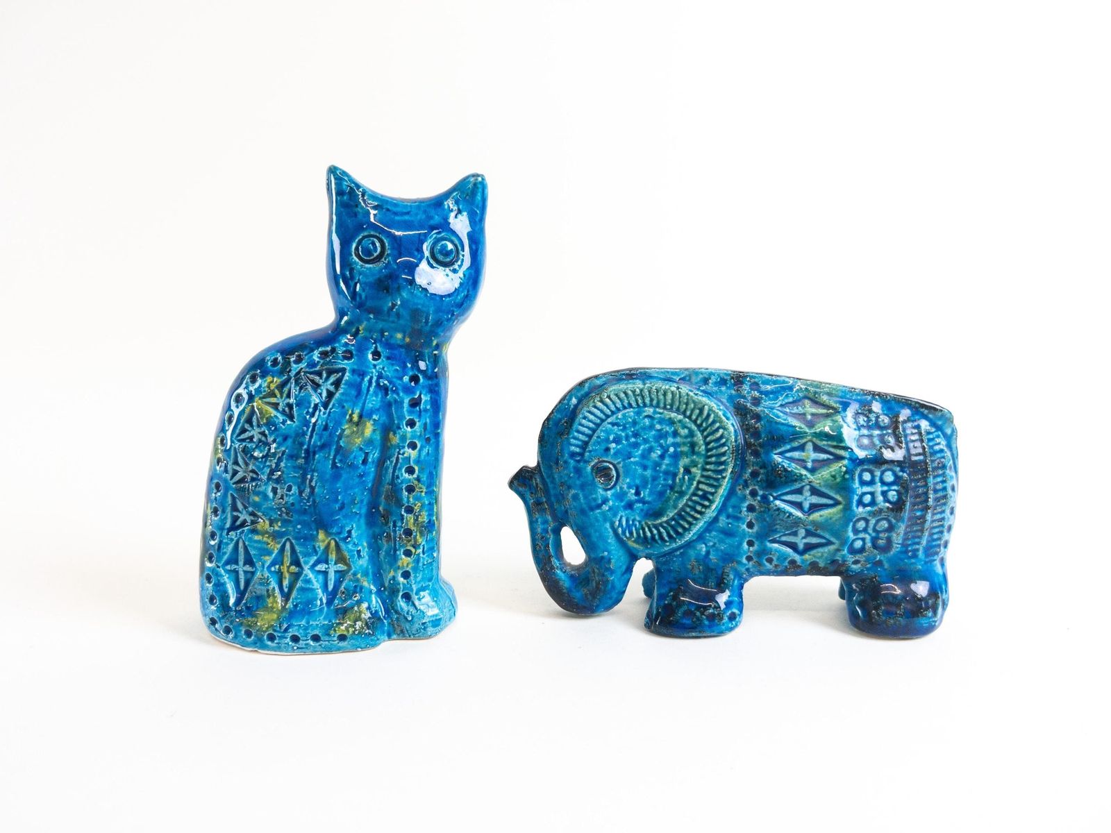 photo for sale Bitossi Rimini Blu Elephant Designed By Aldo Londi   Flavia Montelupe Italy   Vintage Italian Pottery