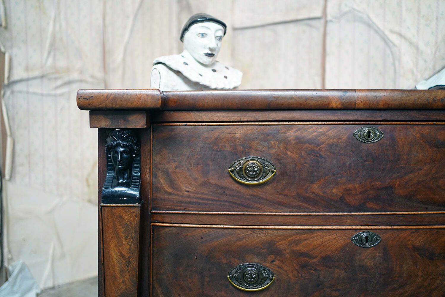 A Fine Regency Period Mahogany & Ebonised Egyptian Revival Chest Of Drawers C.1810 photo Furniture