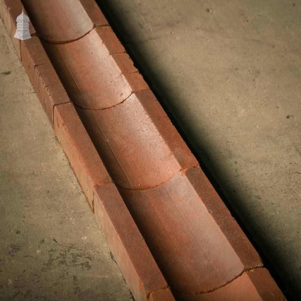 Red Gully Bricks   Batch Of 170 photo vinterior