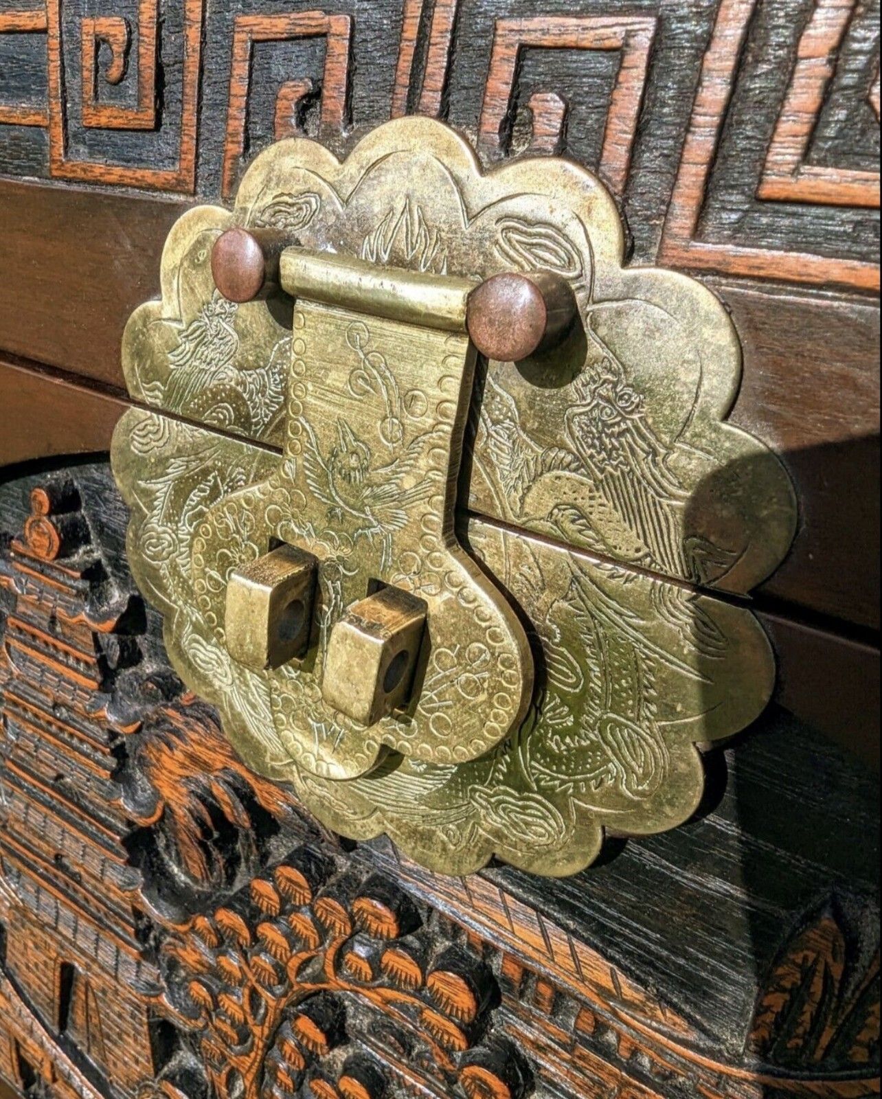 Superb Vintage Chinese Carved Camphor Wood Blanket Chest Delivery Available 0170. photo 295.0