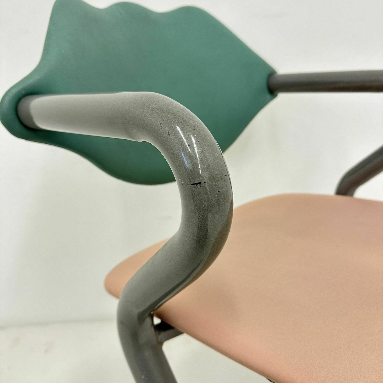 Memphis Stijl Lederen Fauteuil, Jaren 1980 photo furniture