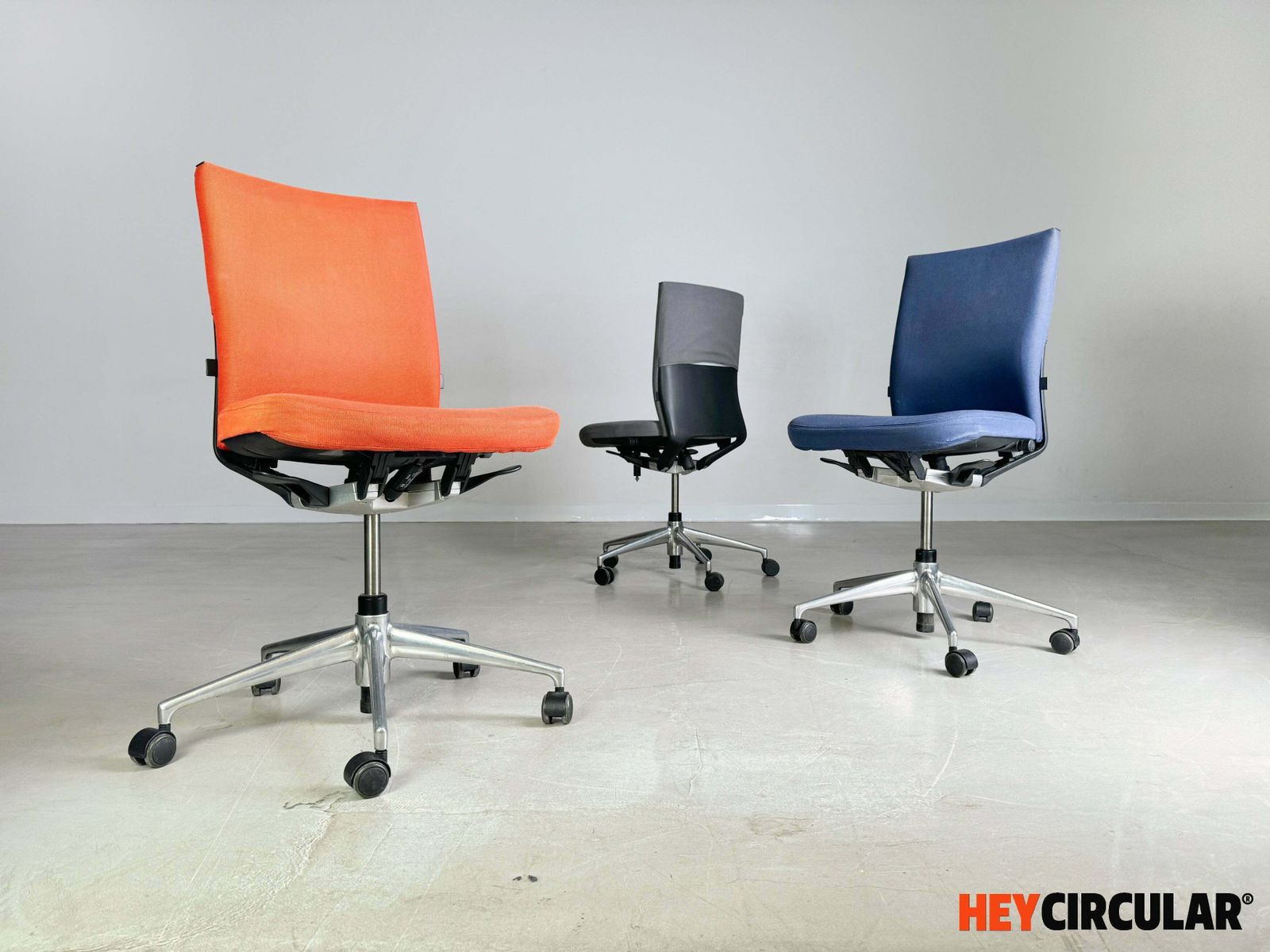 Vitra Office Chair T Chair Red Blue Grey Black Design Chair photo furniture