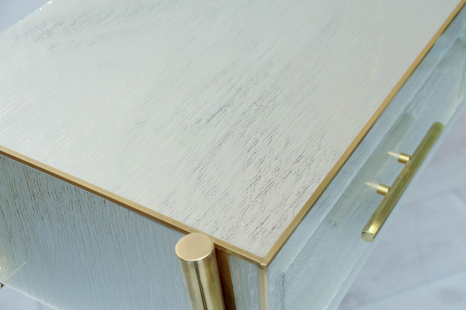 Console Table In Mirror photo vinterior