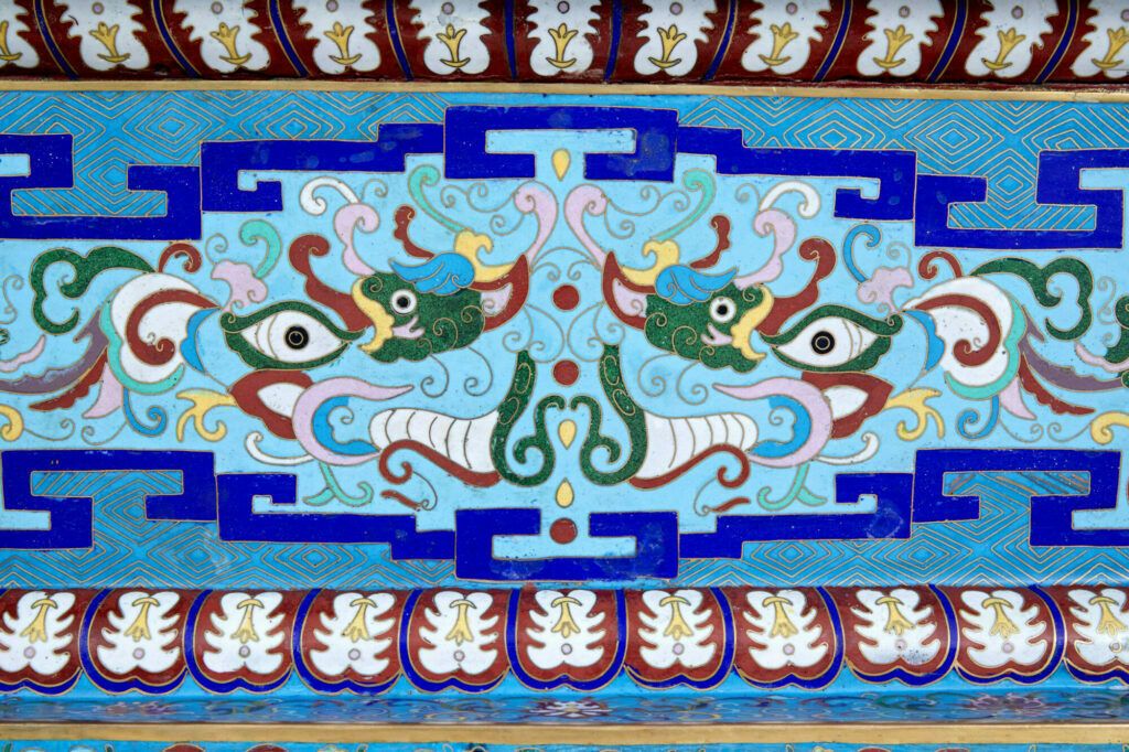 Early 20th Century Large Chinese Cloisonne Enamel Elephant photo for sale