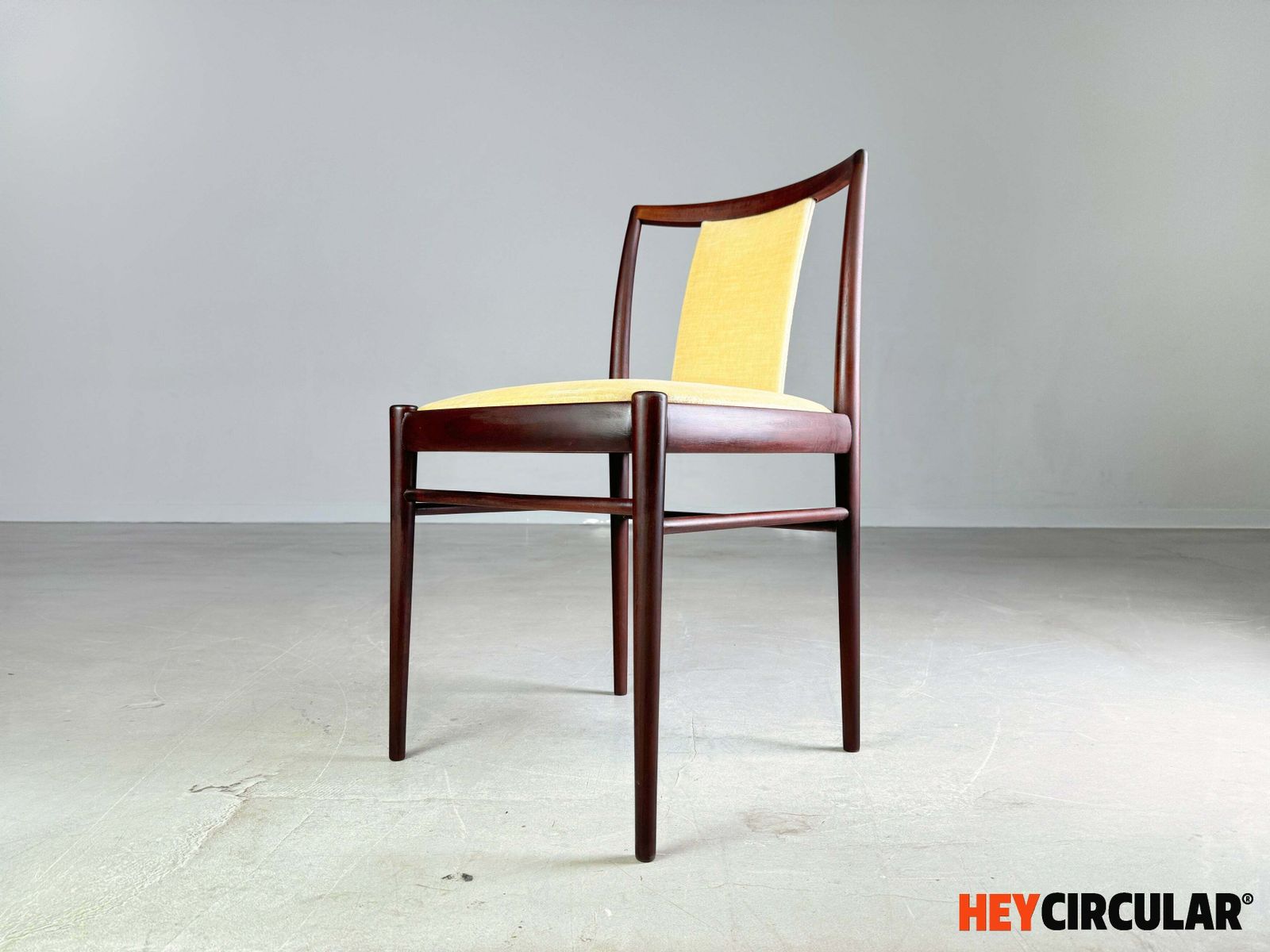 photo for sale Set Of 6 Original Vintage Mid Century Chairs Benze 1960s