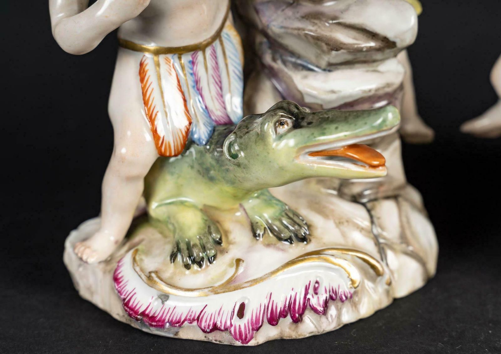 Pair Of 18th Century Or Early 19th Century Meissen Porcelain Groups. photo for sale