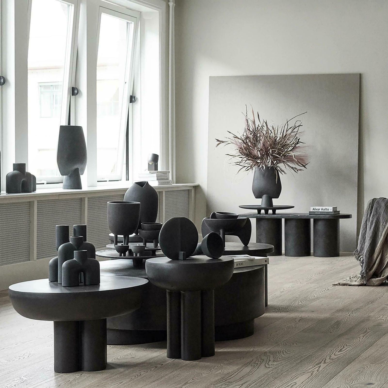 Coffee Table, End Of Sofa In Aluminium, Model Crown, Tall, Contemporary Work. photo vinterior
