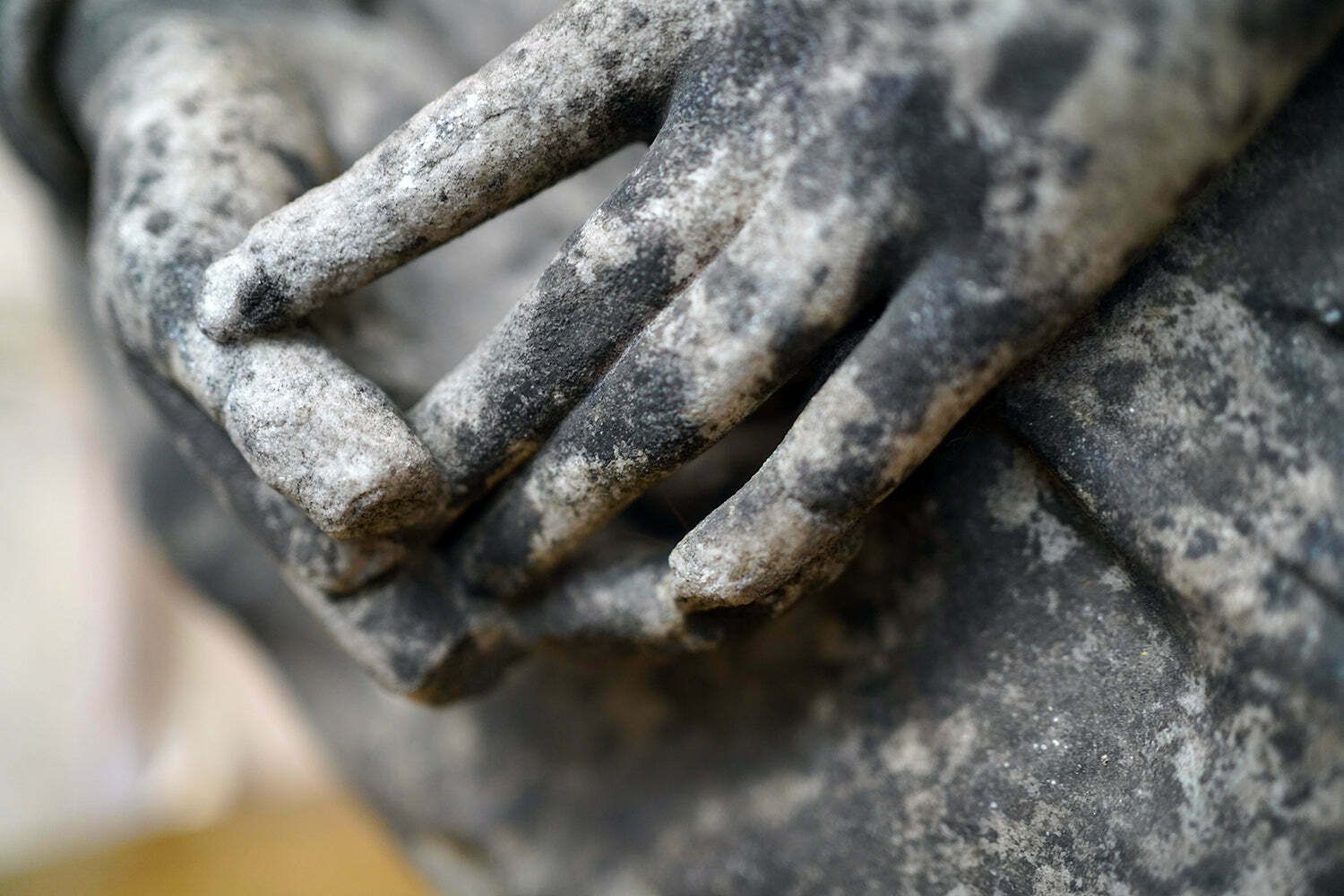 1700.0 A Finely Carved Marble Study Of A Pair Of Hands By Frederick Hawkins Piercy C.1880 photo