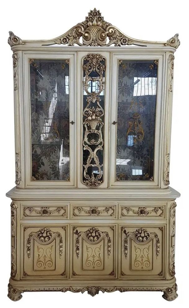 Showcase 20th Century Italian Venetian Baroque Style Glass Showcase Cabinet, Large Silik Rococo photo furniture