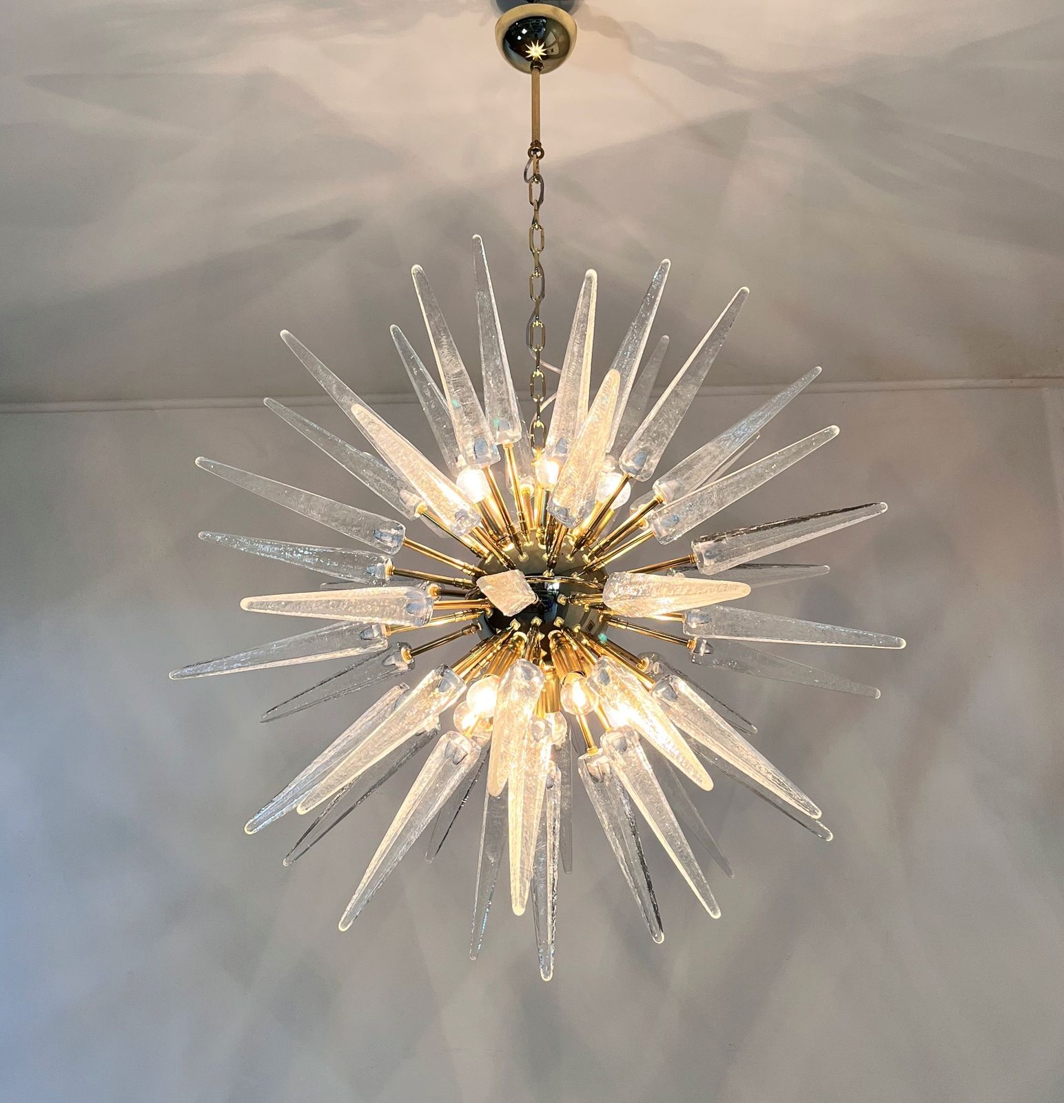 Exceptional Murano Trasparent Glass Sputnik Chandelier   51 Clear Glasses photo vinterior