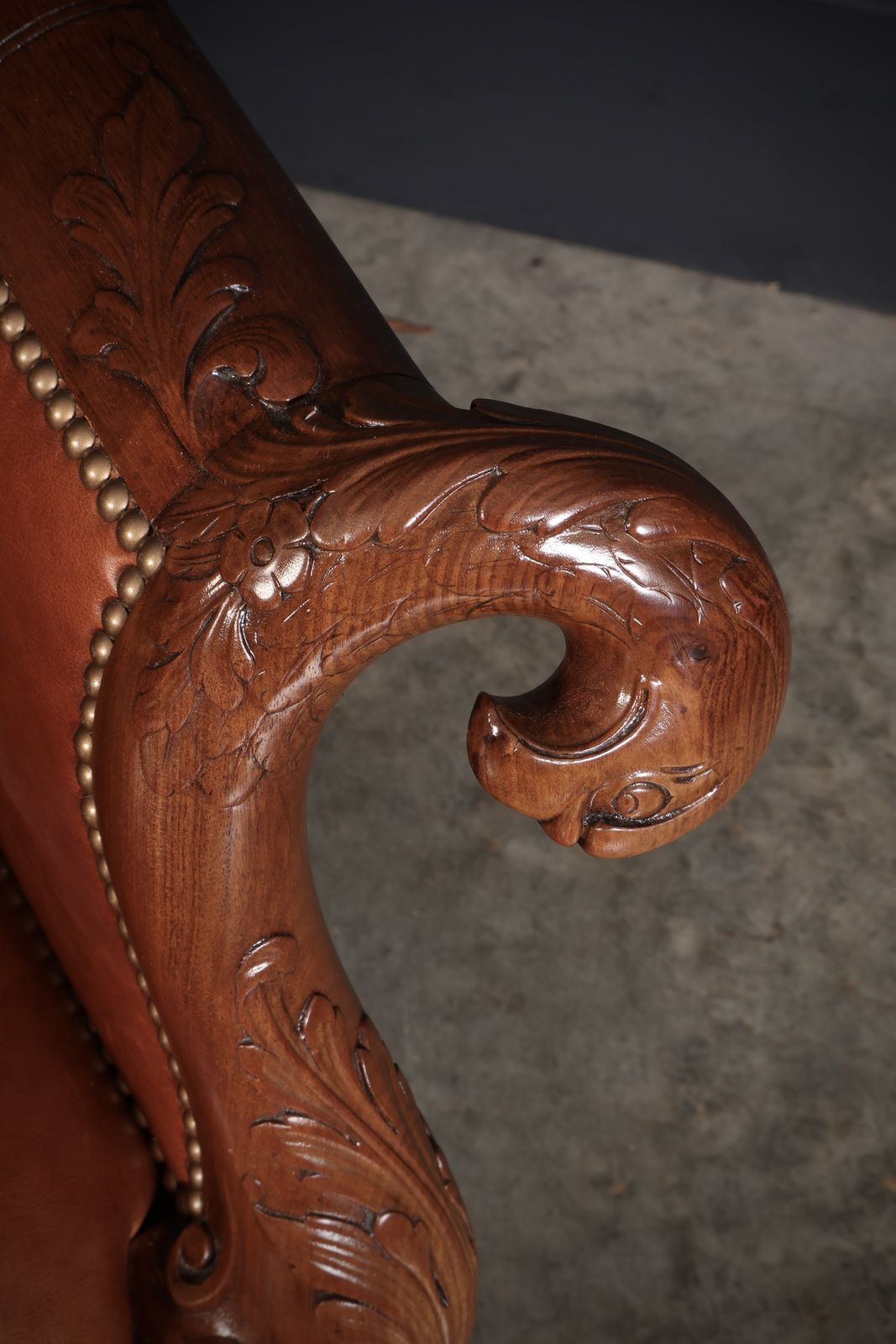 Magnificent Quality Antique Mahogany & Leather Suite photo Furniture