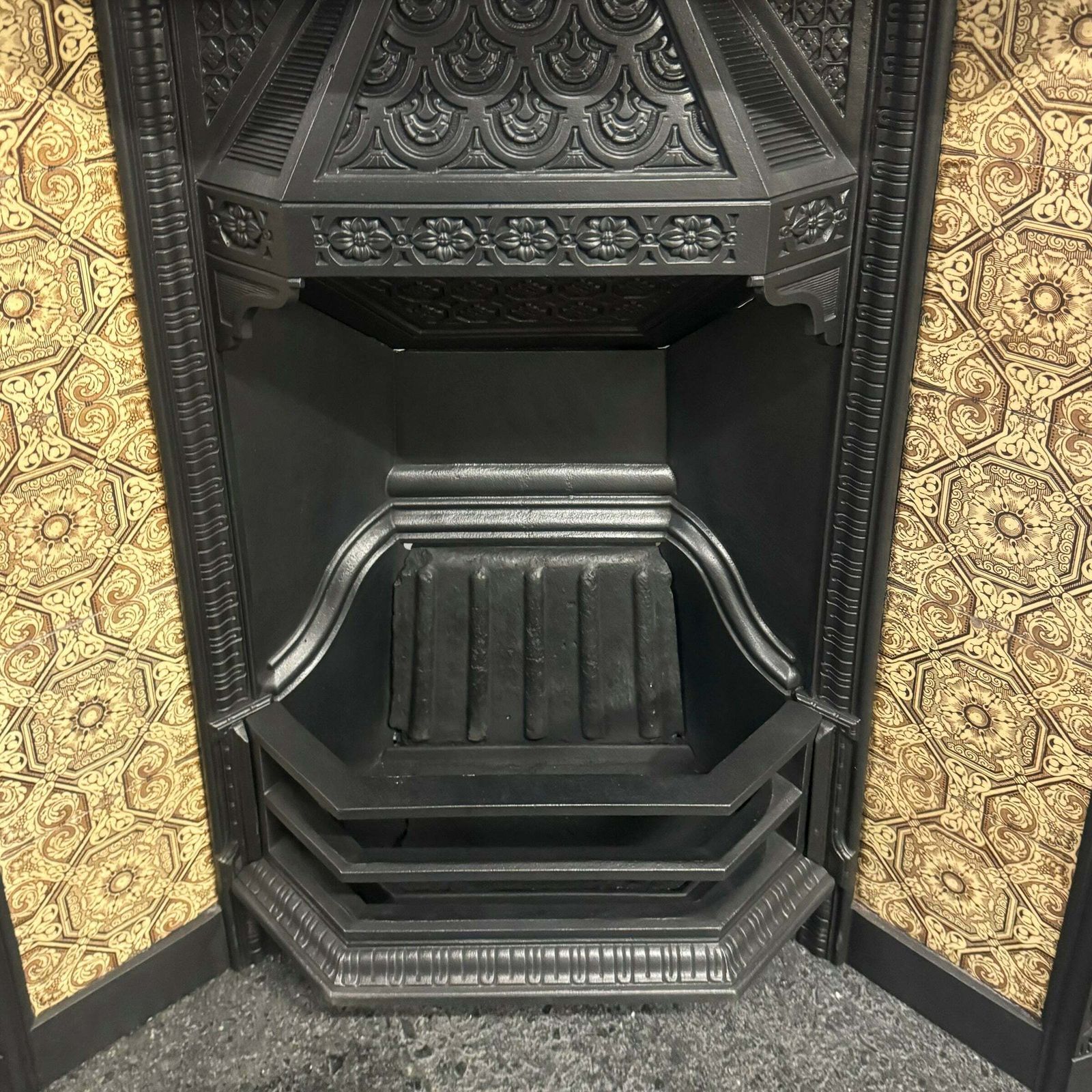 Antique Victorian Tiled Fireplace Insert photo 1200.0