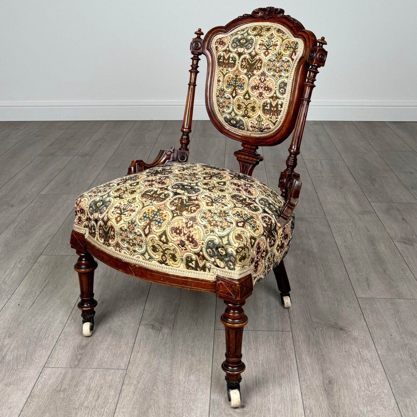 Antique 19th Century Pair Of Walnut Armchair’s photo furniture