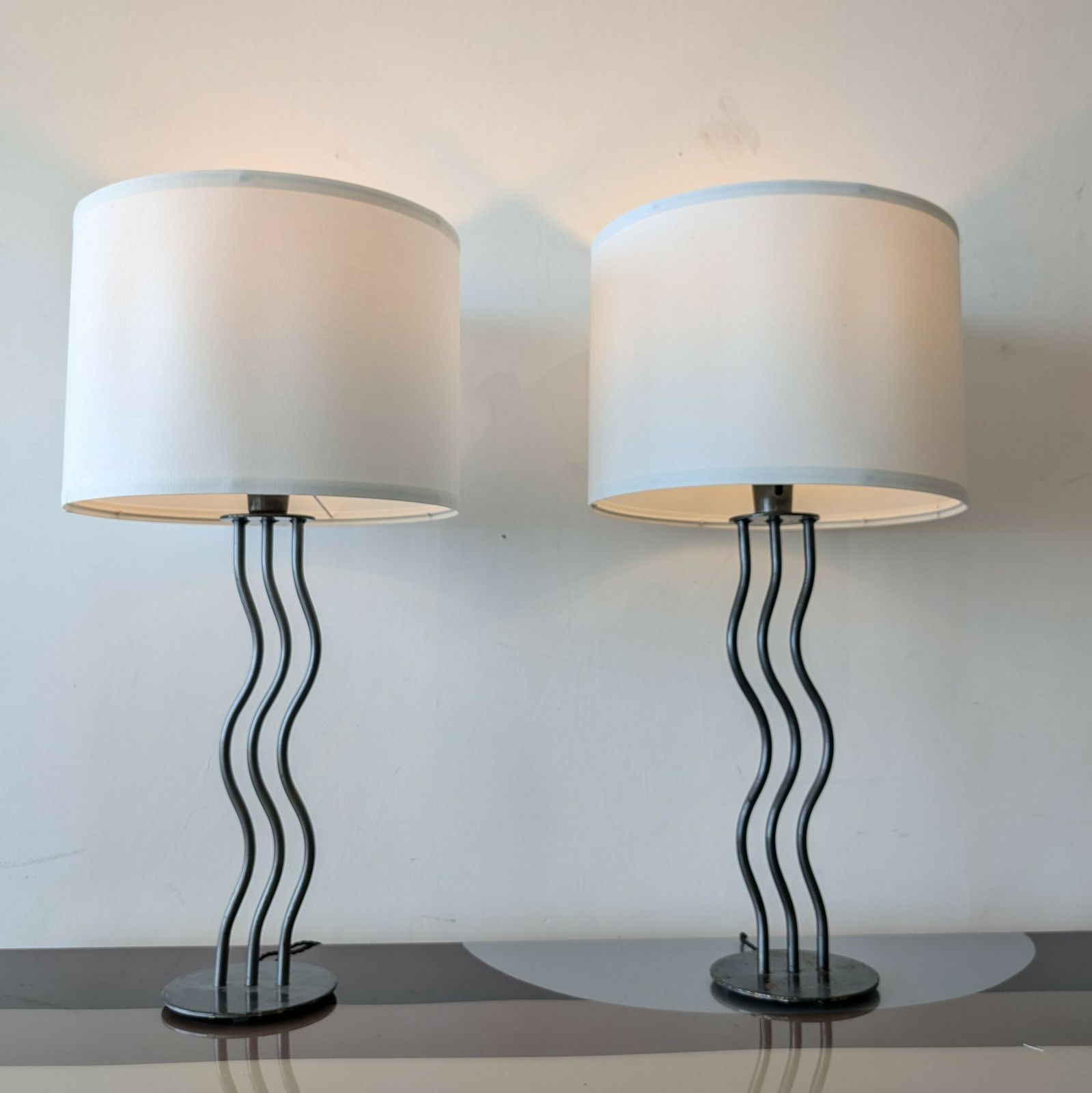 Pair Of Vintage Post Modern 1980s American Black Steel Wiggle Lamps photo furniture