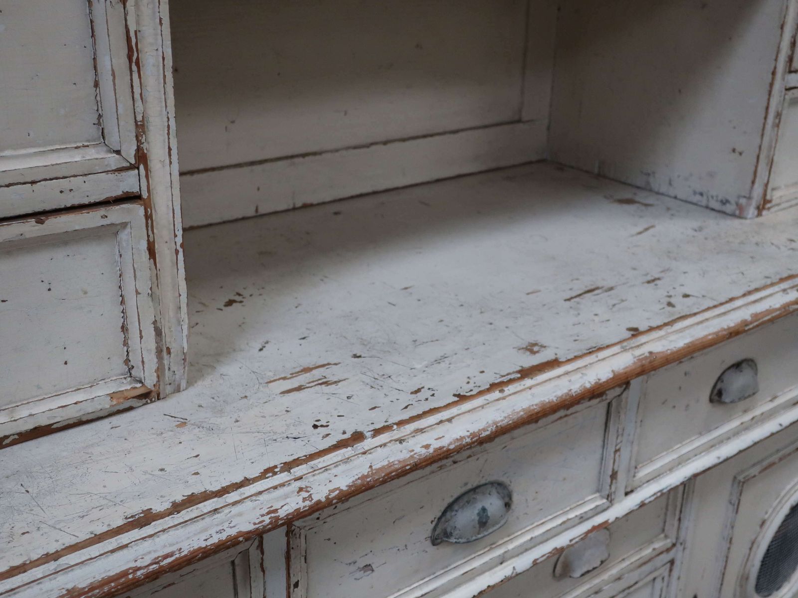 photo furniture Huge Country House Dresser C1890