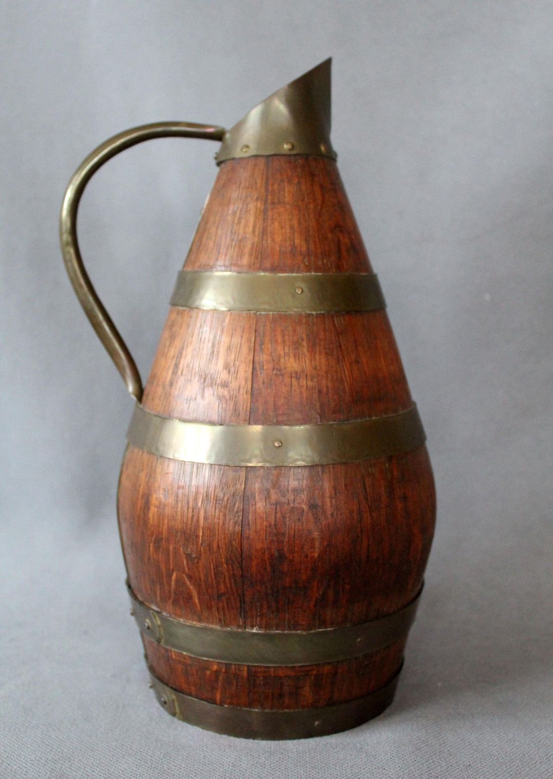 Hoge Vintage Franse Houten En Messing Ciderkruik, Calvadoskan, Handgemaakt, Vatkruik, Landelijk, Normandië photo for sale