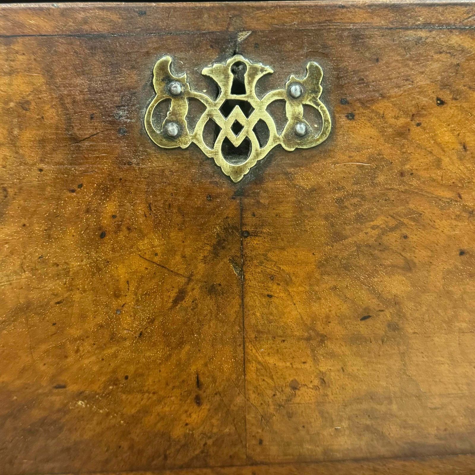 Furniture Antique 18th Century Oak And Walnut Chest Of Drawers photo