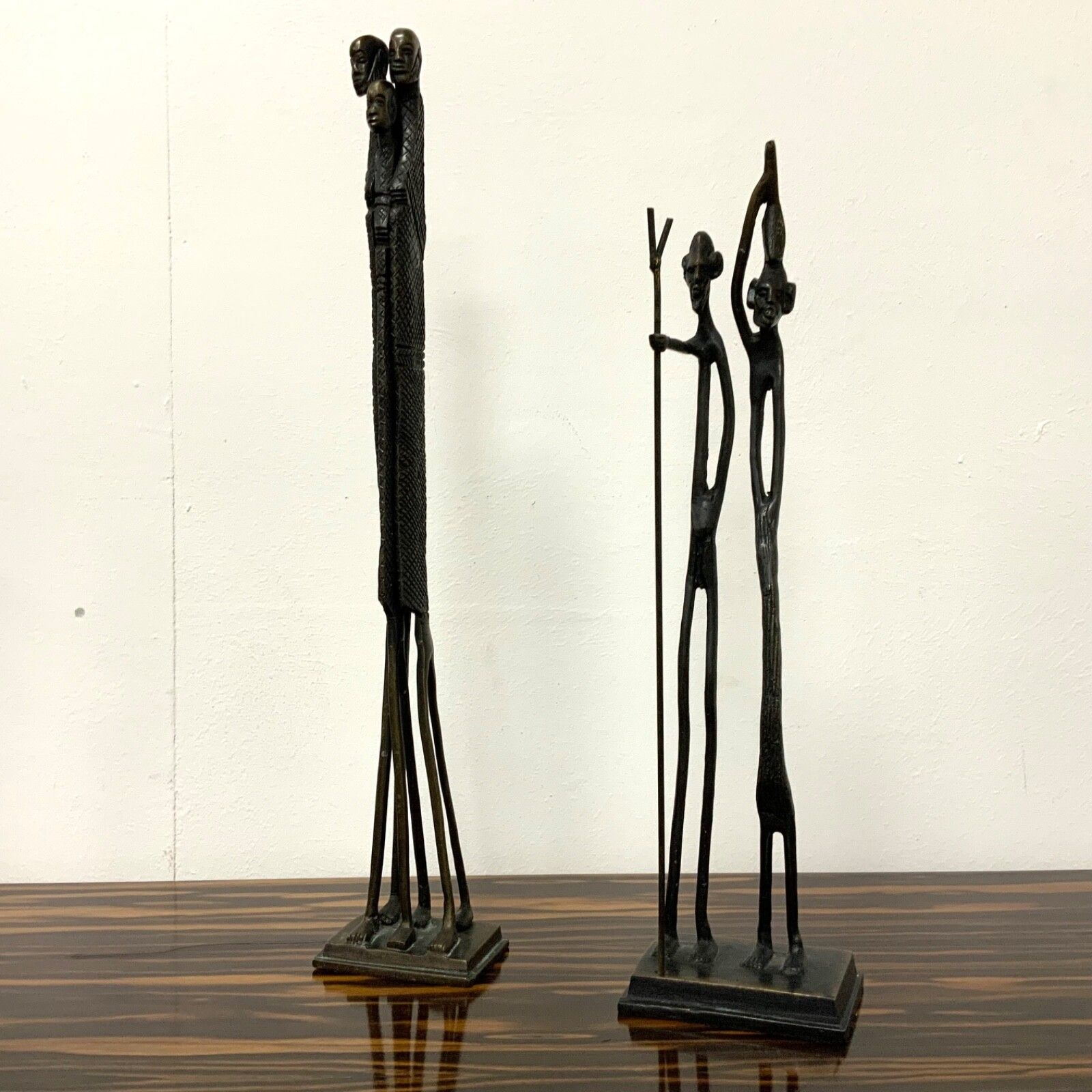 photo furniture Vintage Pair Of African Tribesman Bronze / Brass Statues Figurines 2