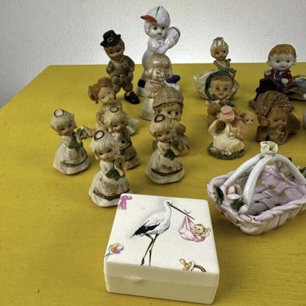 Mixed Figurines Vintage Wedding Favors, 24 Pieces photo furniture