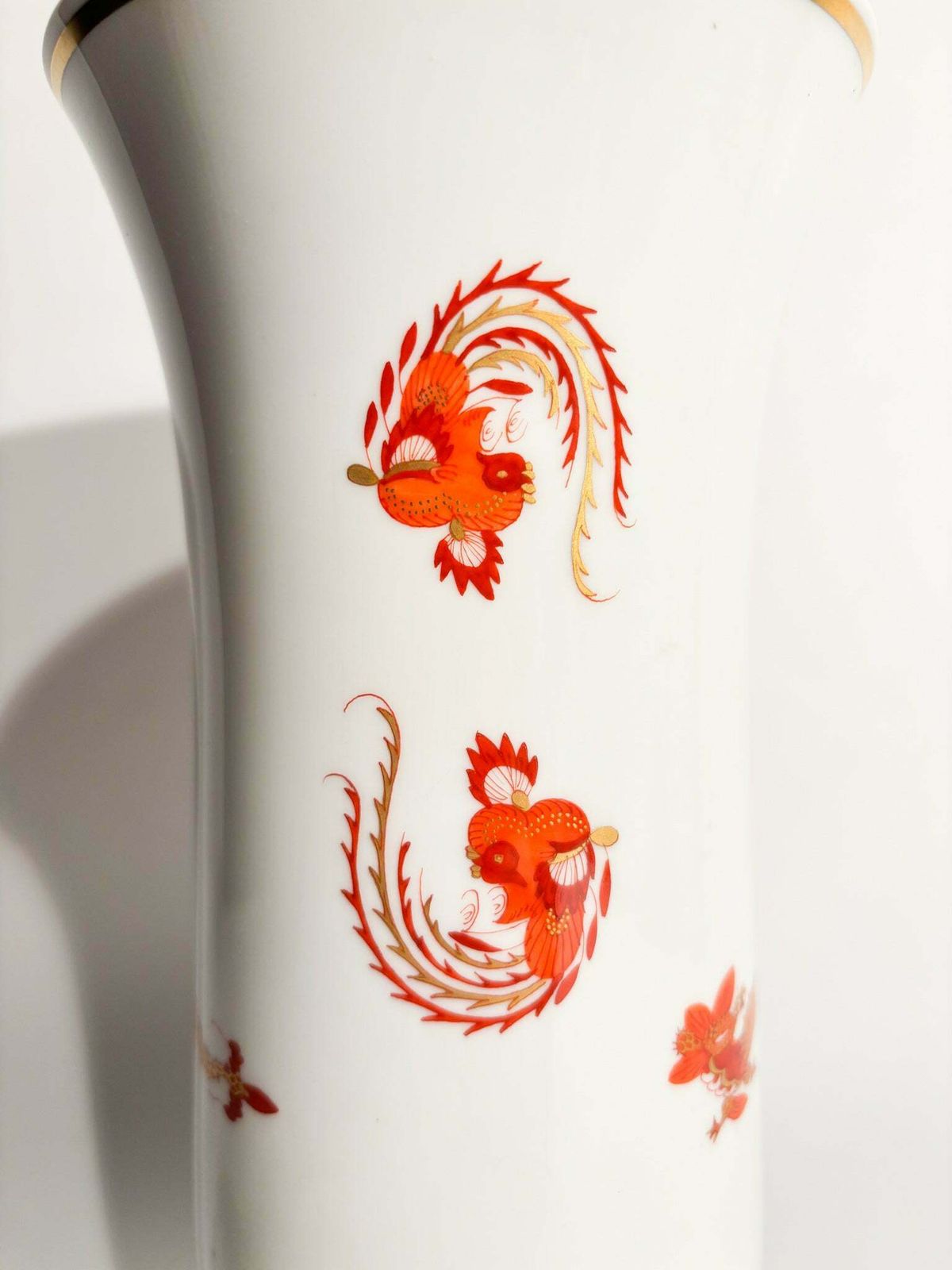 Meissen Red Court Dragon Porcelain Vase From The 1950s photo Home Decor