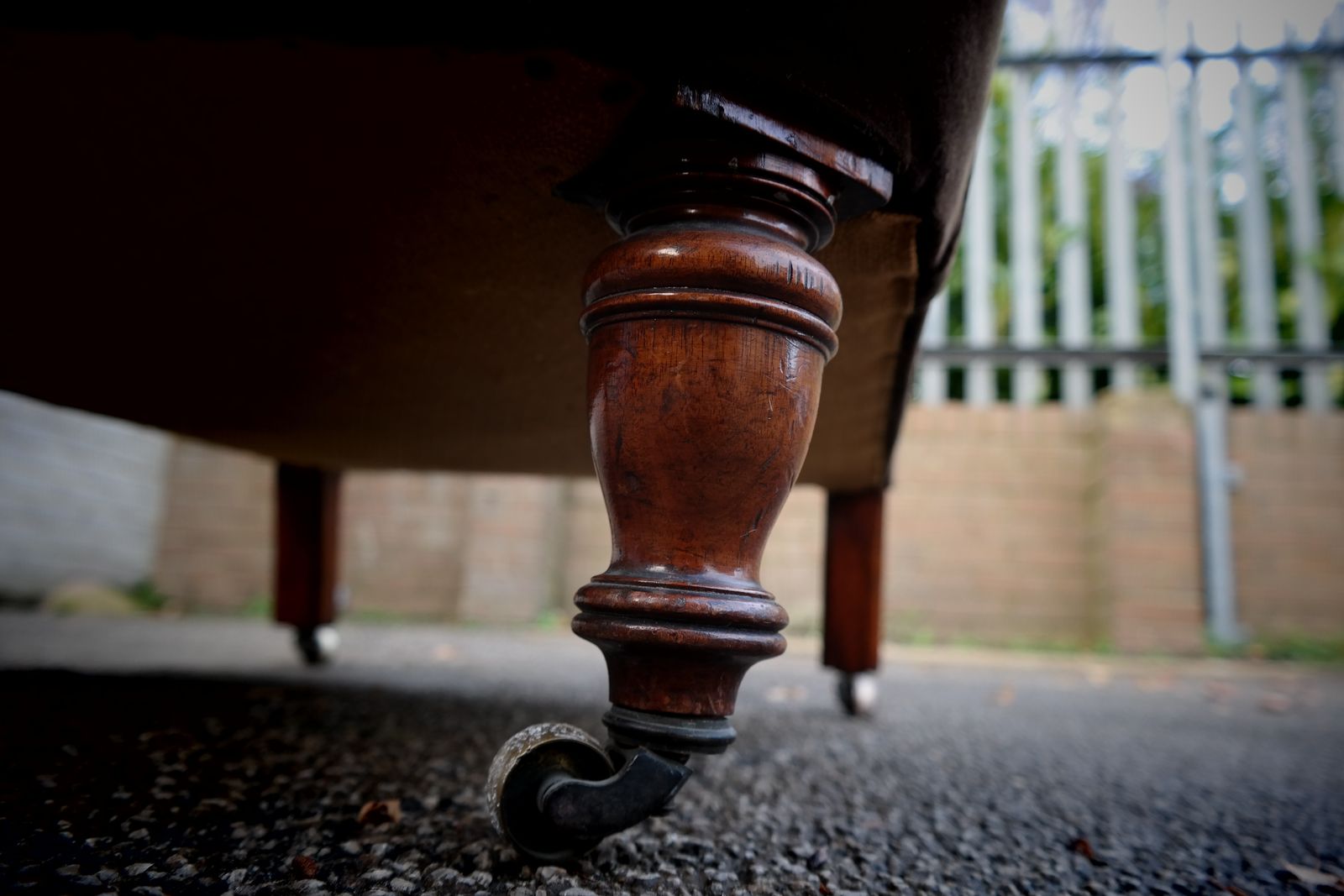 A Deep Seated 19th Century Howard Style Club Armchair In Brown Mohair Velvet photo vintage