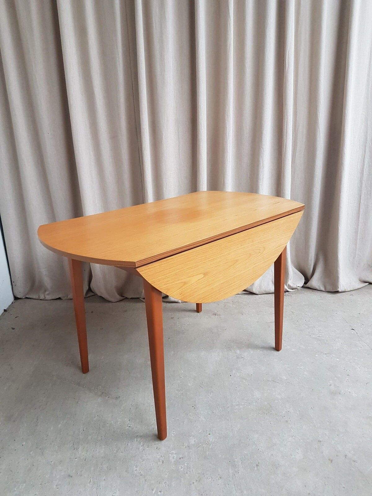 Vtg Mid Century Drop Leaf Oak Effect Extending Dining Table Danish Retro R655 photo vinterior