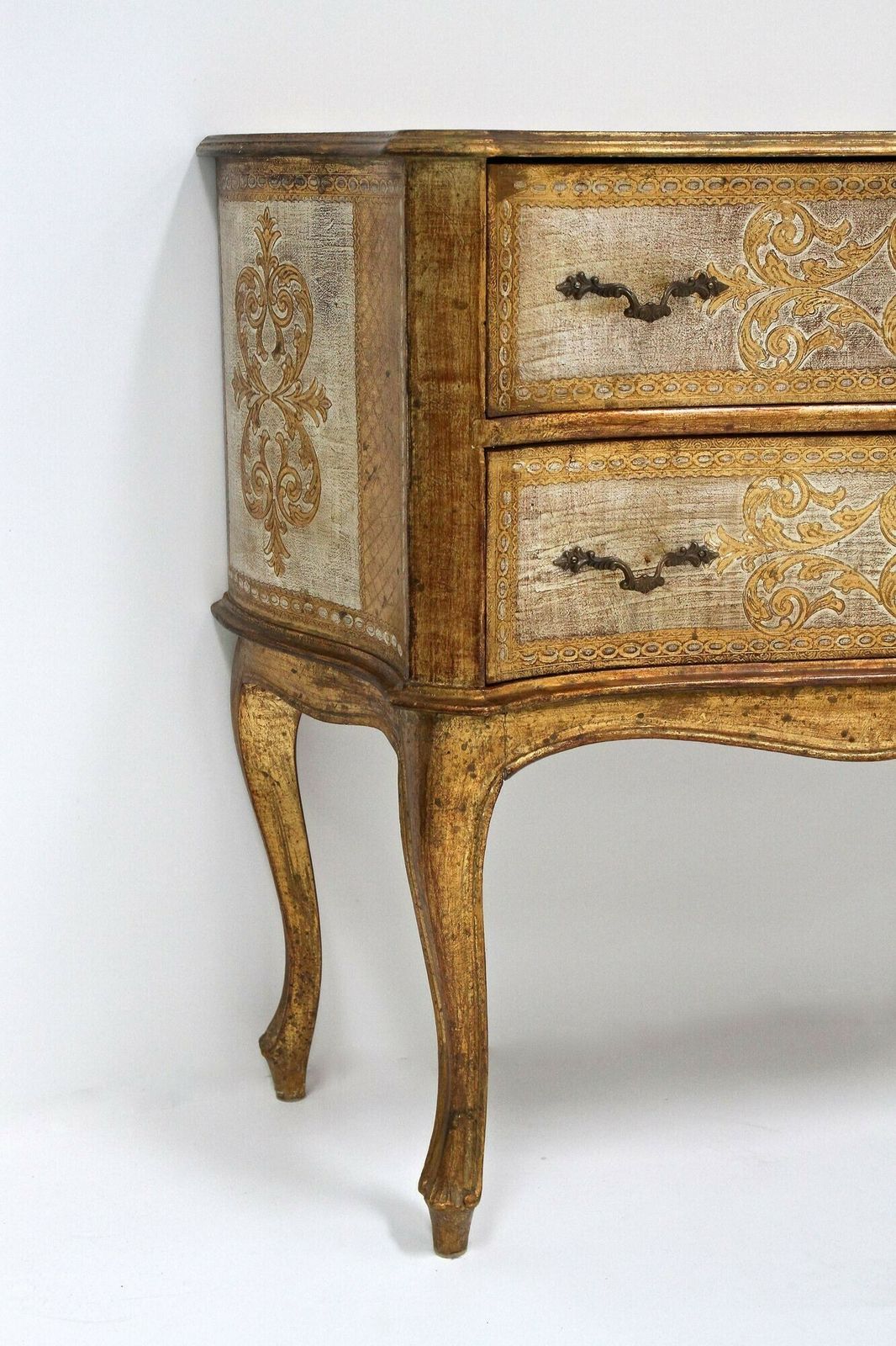 18th Century Style Venetian Serpentine Commode/ Chest Of Drawers, It Ca. 1940 photo 2600.0