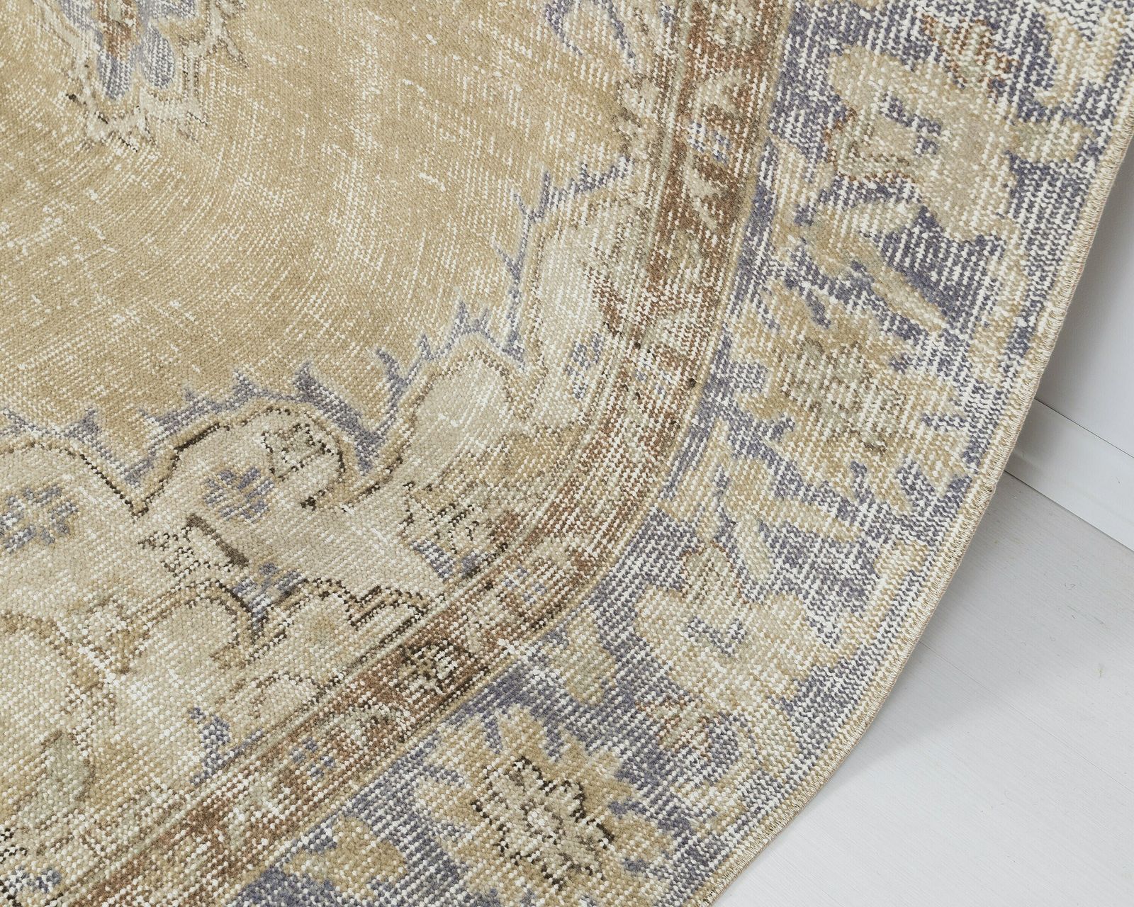 Turkish Rug, Unique Vintage Rug, Antique Handmade Rug, Oushak Rug, Anatolian Rug, Low Pile Rug, Living Room Rug,Old Rug, Area Rug, A4109 photo Textiles