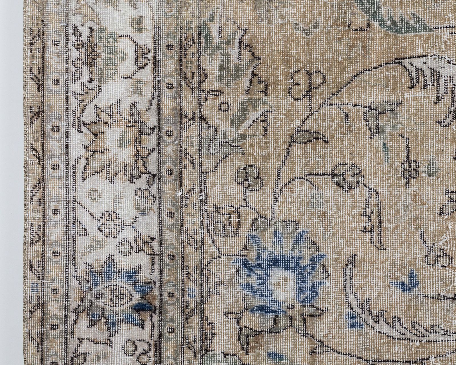 7x11 Vintage Rug, Unique Turkish Rug, Low Pile Rug, Oushak Rug, Anatolian Rug,Old Rug, Handmade Rug, Living Room Rug, Antique Rug, Muted Rug photo vinterior
