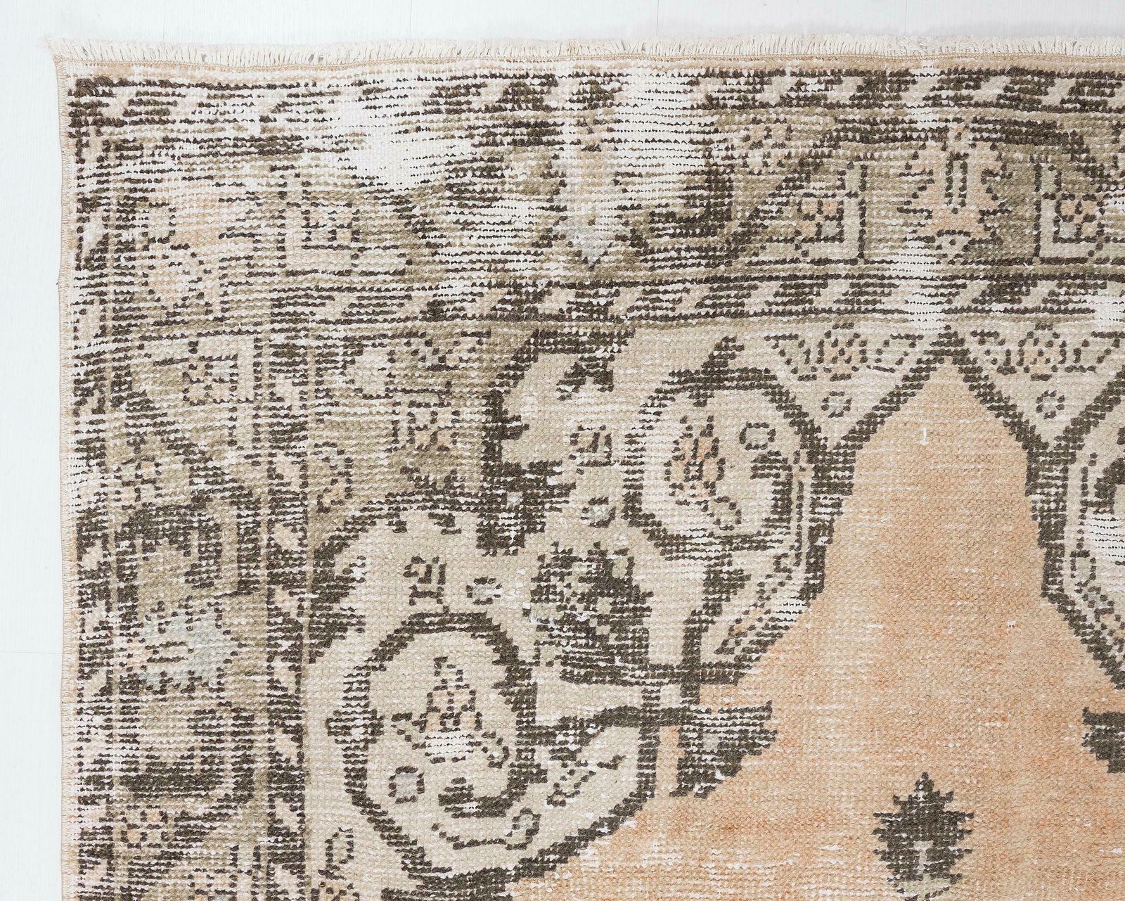5x8 Turkish Rugs, Faded Oushak Rug, Antique Handmade Rug, Vintage Rug, Distressed Rug, Low Pile Rug, Natural Rug ,Living Room Rug,Muted Rug photo vintage