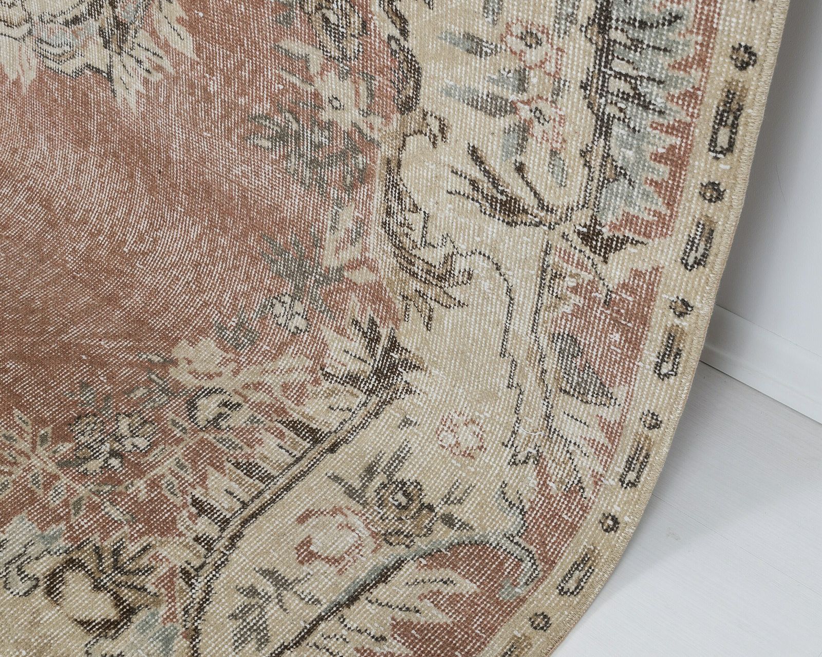 6x9 Turkish Rug, Red Vintage Rug, Handmade Rug, Oushak Rugs, Bedroom Rug, Low Pile Rug, Faded Rug, Handknotted Rug, Unique Area Rug photo 491.0