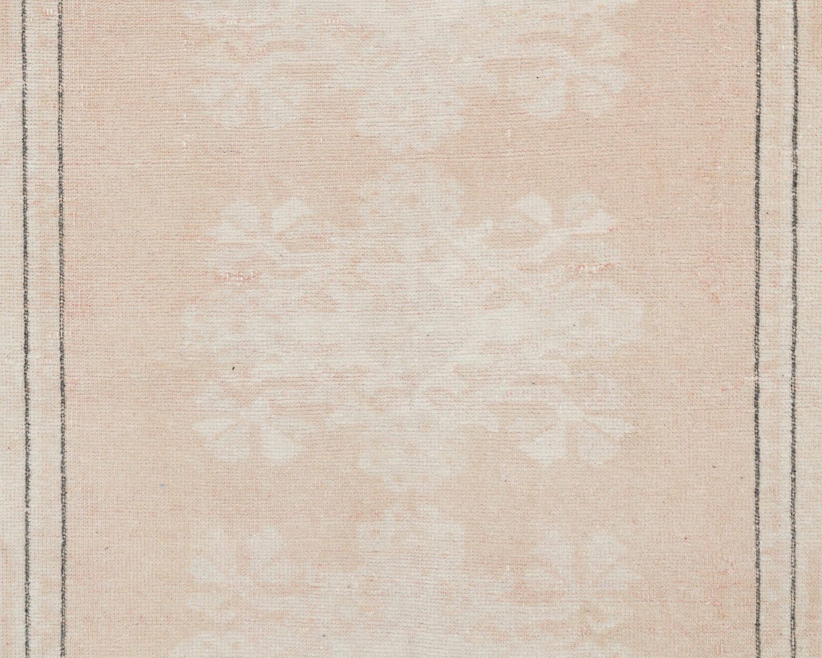 6x9 Vintage Rug, Neutral Turkish Rug, Beige Rug, Antique Rug, Oushak Rug, Anatolian Rug, Low Pile Rug, Naturel Rug,Living Room Rug,Faded Rug photo Textiles