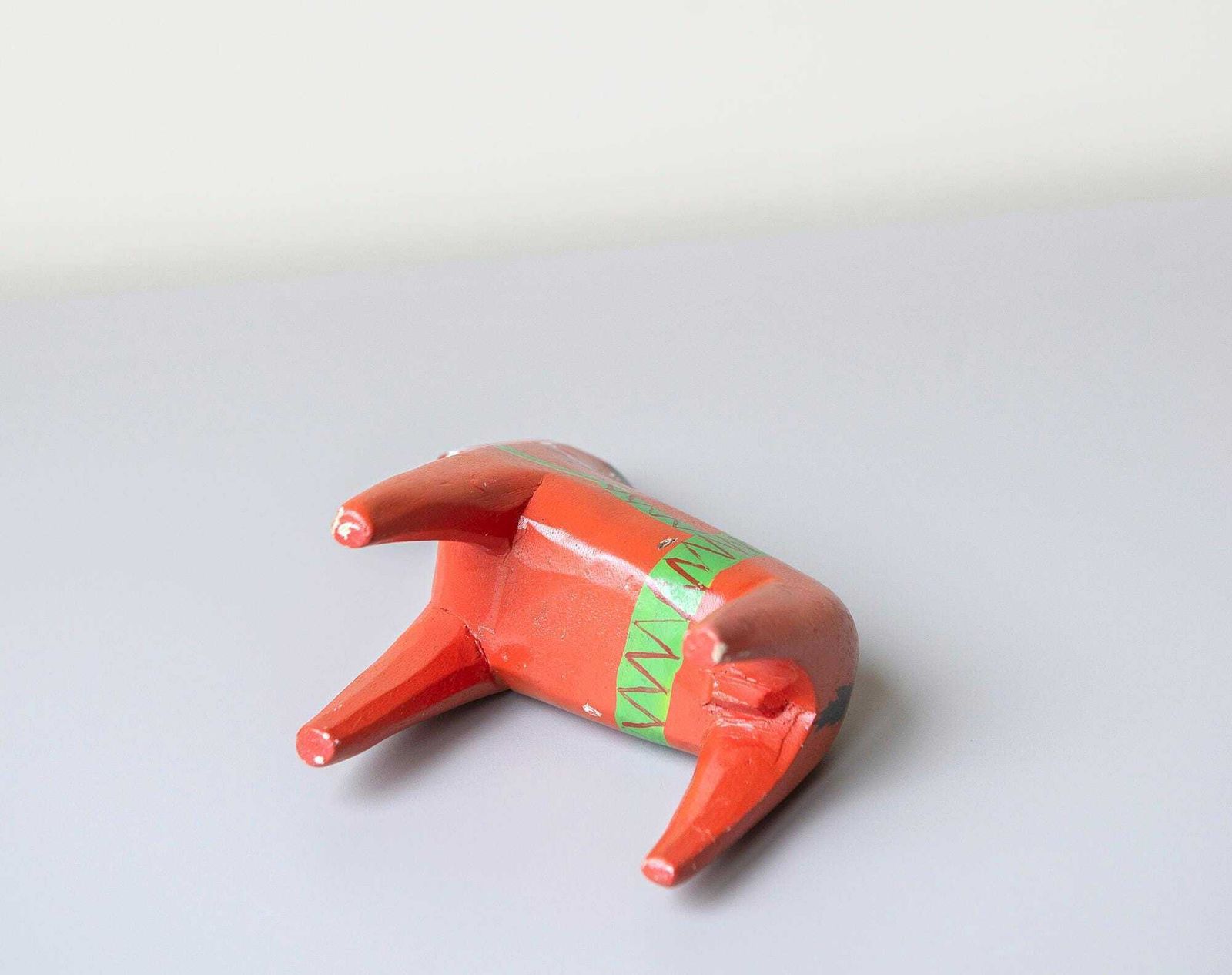 Swedish Dala Horse Statue, Hand Painted Red Figurine, Decorative Folklore Statue, Wooden Pony, Farmhouse Decor, Made In Sweden photo vintage